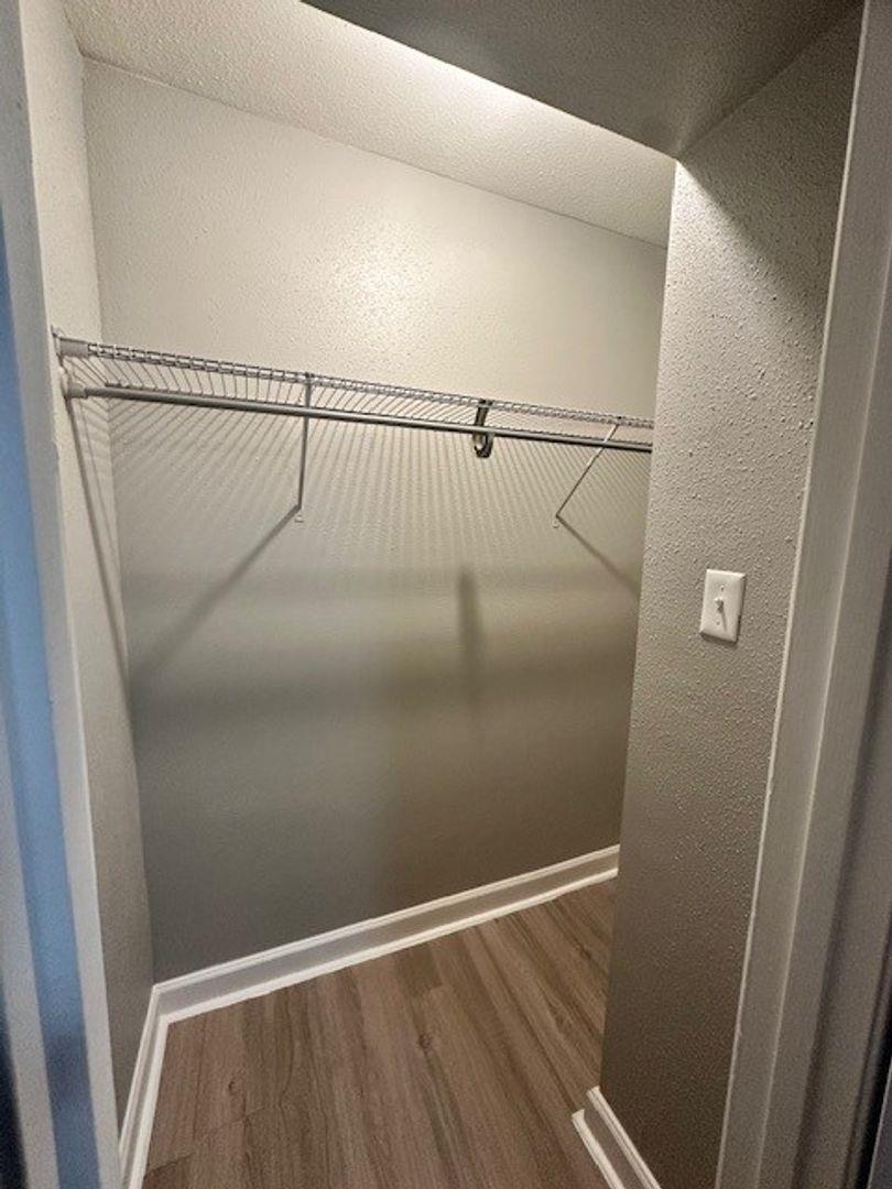 2520 Longview St # 405, Austin, TX 78705