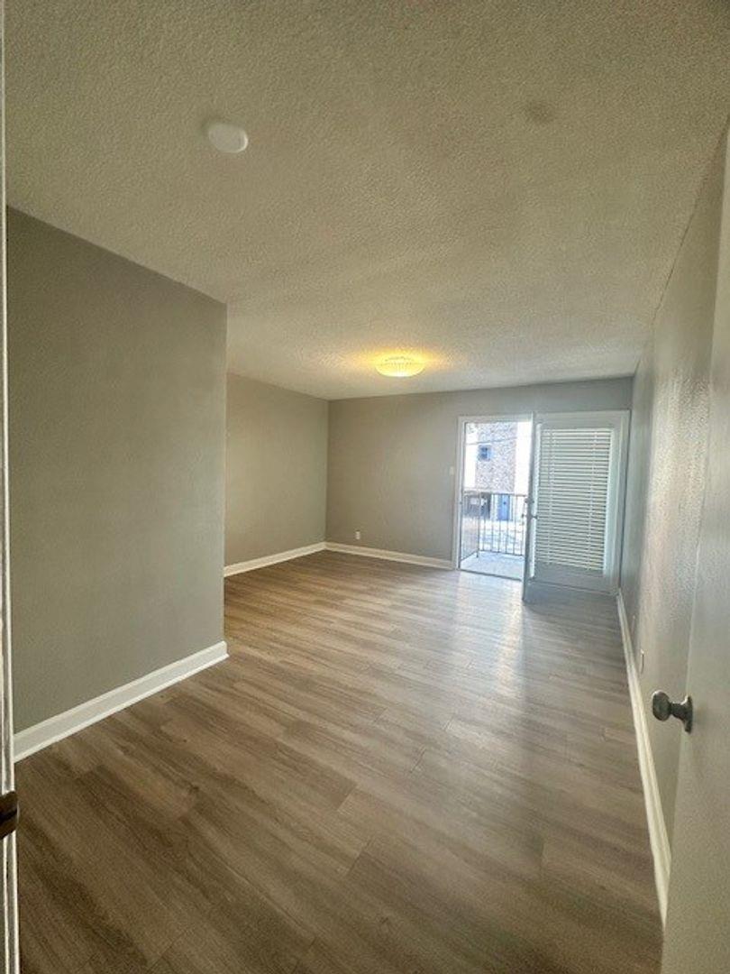 2520 Longview St # 405, Austin, TX 78705