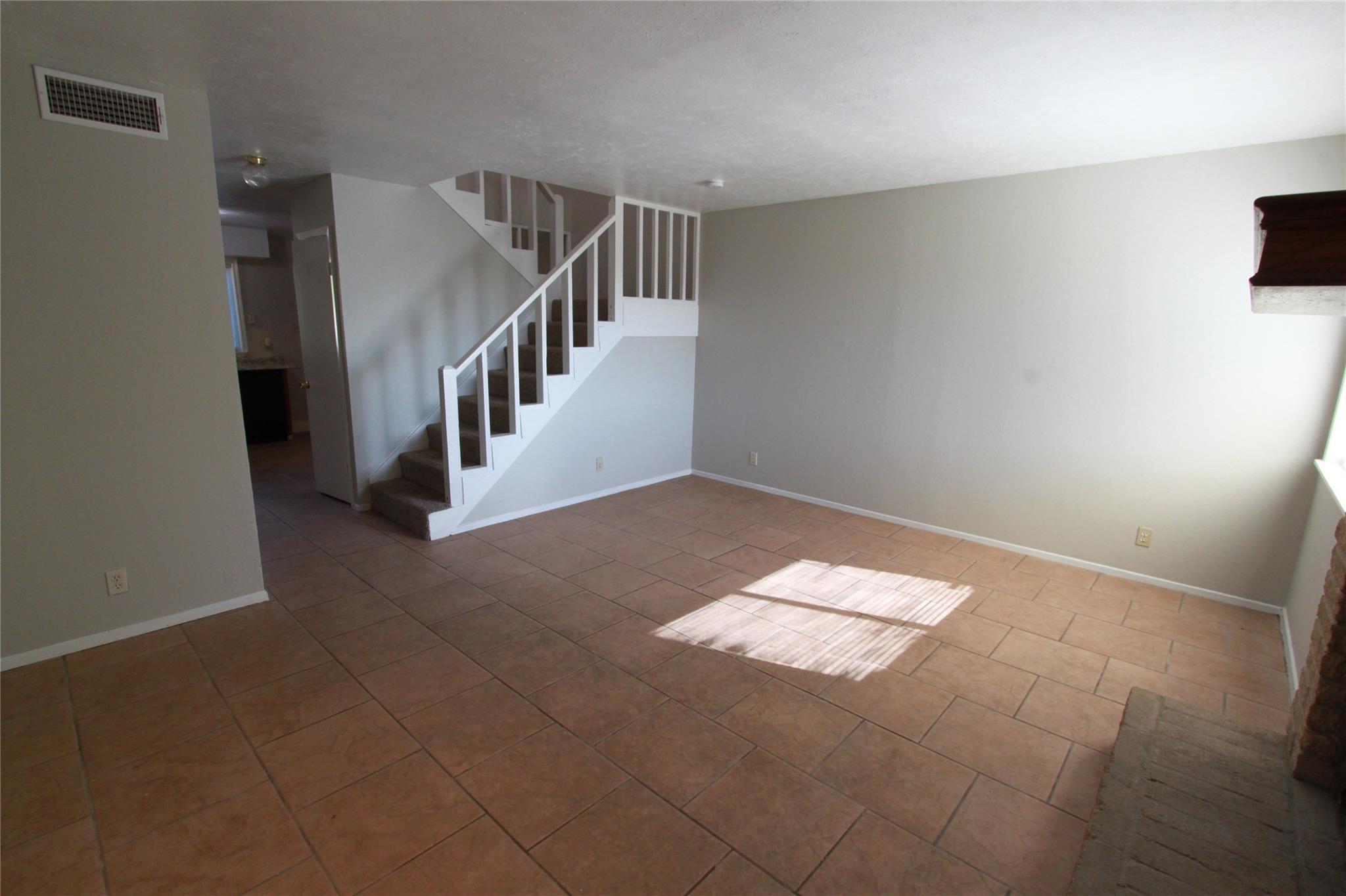 3904 Hudson Bend Rd # D, Austin, TX 78734