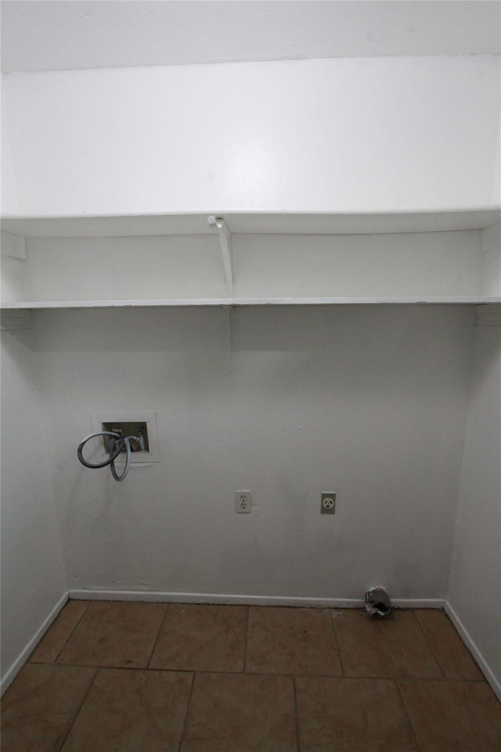 3904 Hudson Bend Rd # D, Austin, TX 78734