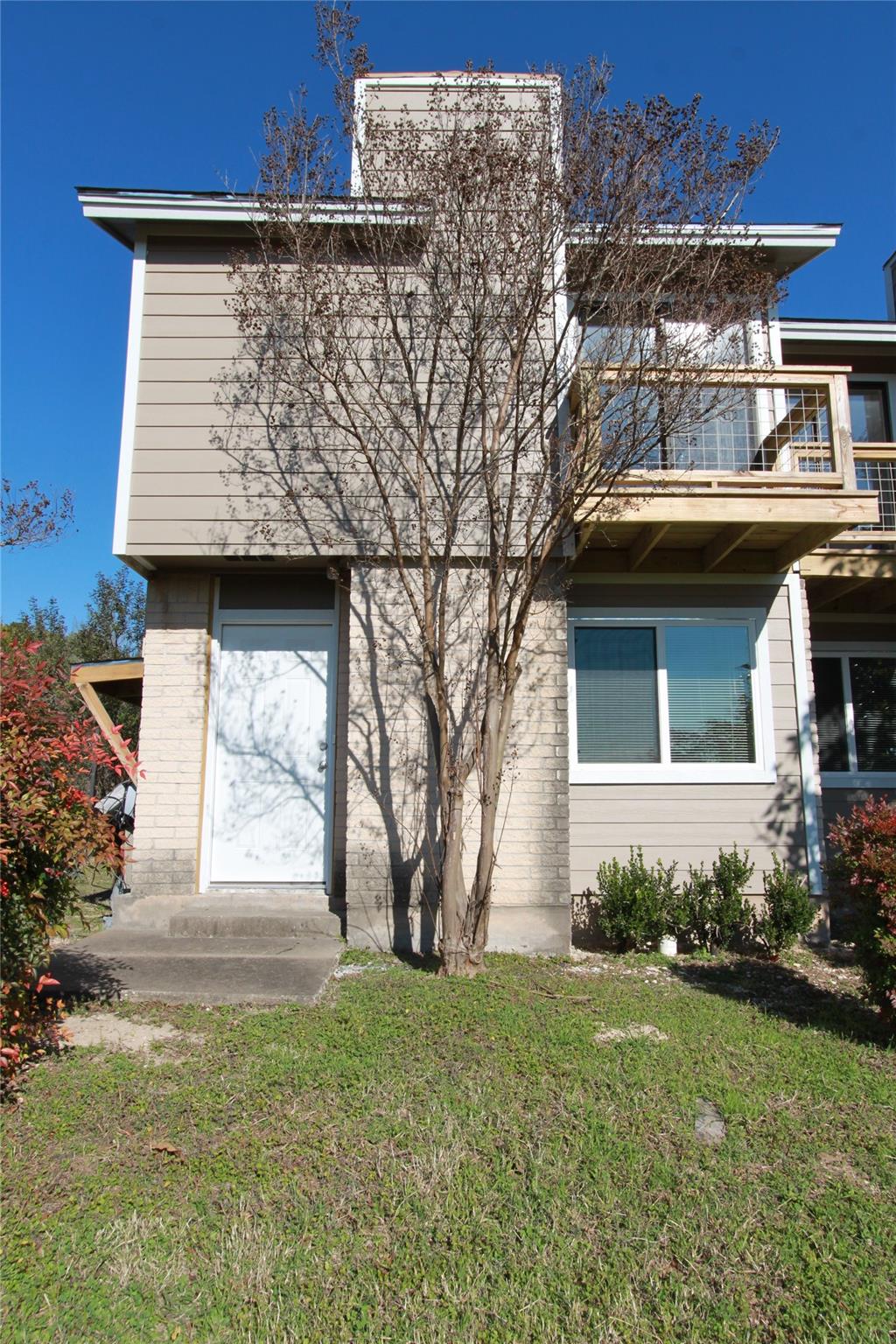 3904 Hudson Bend Rd # D, Austin, TX 78734