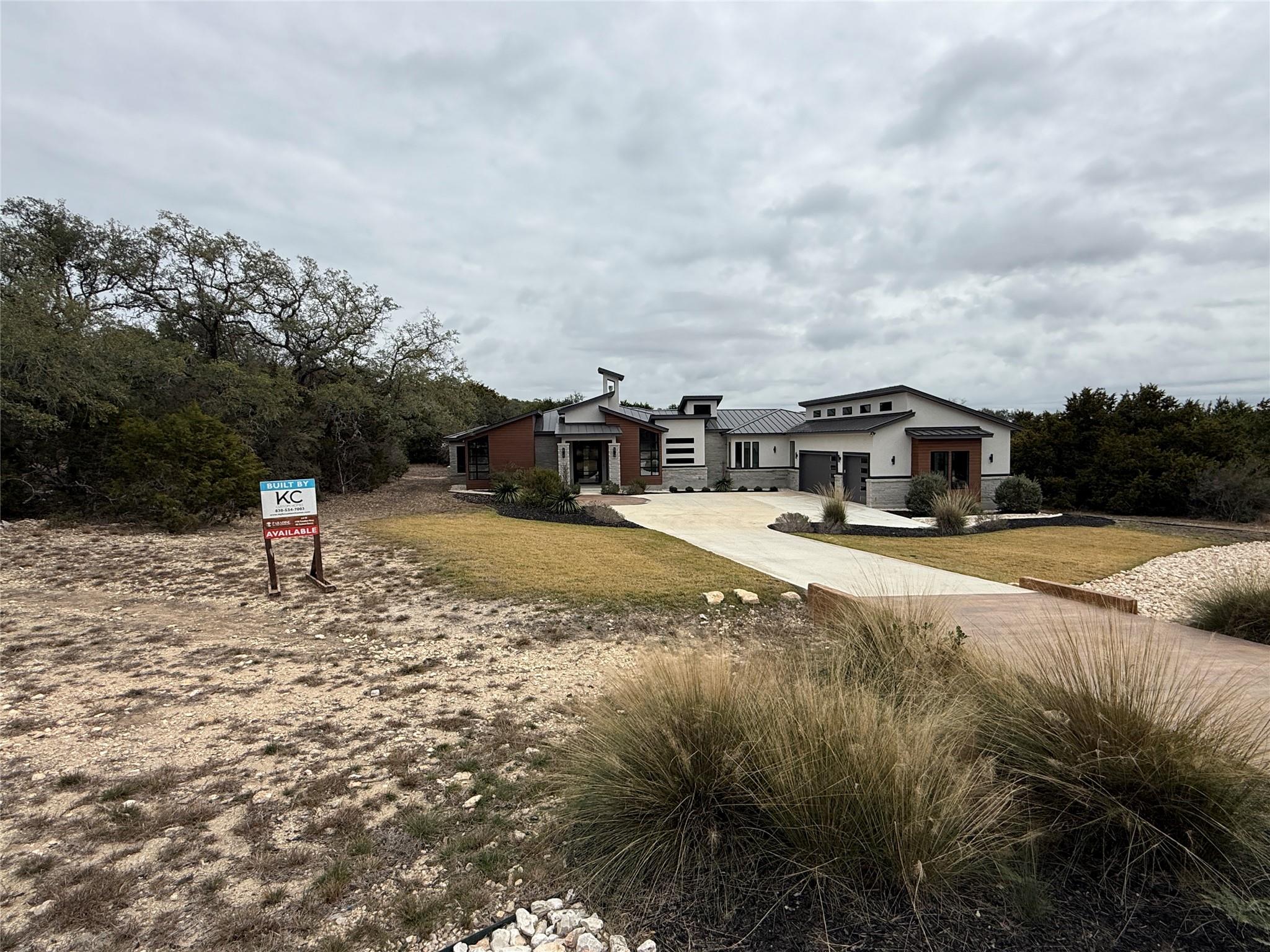 1656 Noble Trl, Canyon Lake, TX 78133