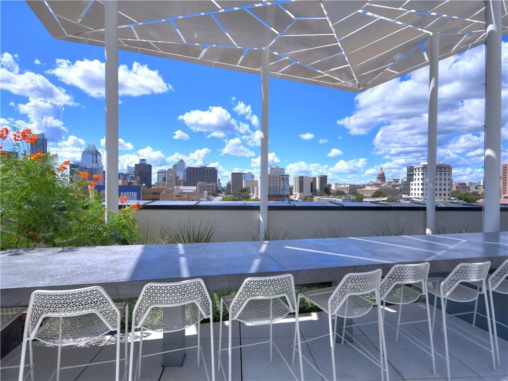 800 Embassy Dr # 408, Austin, TX 78702