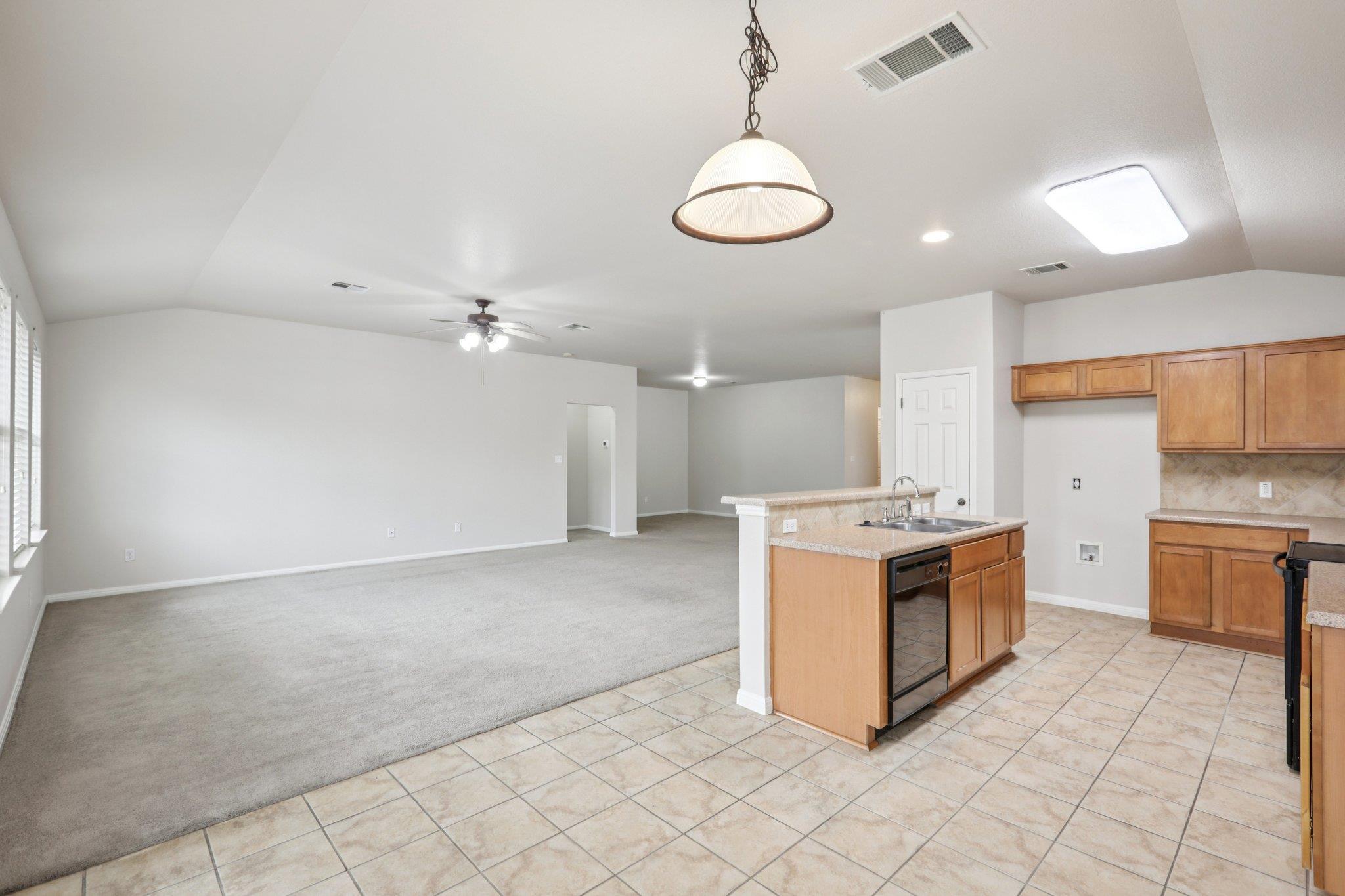 7717 Buckmeadow Dr, Georgetown, TX 78628