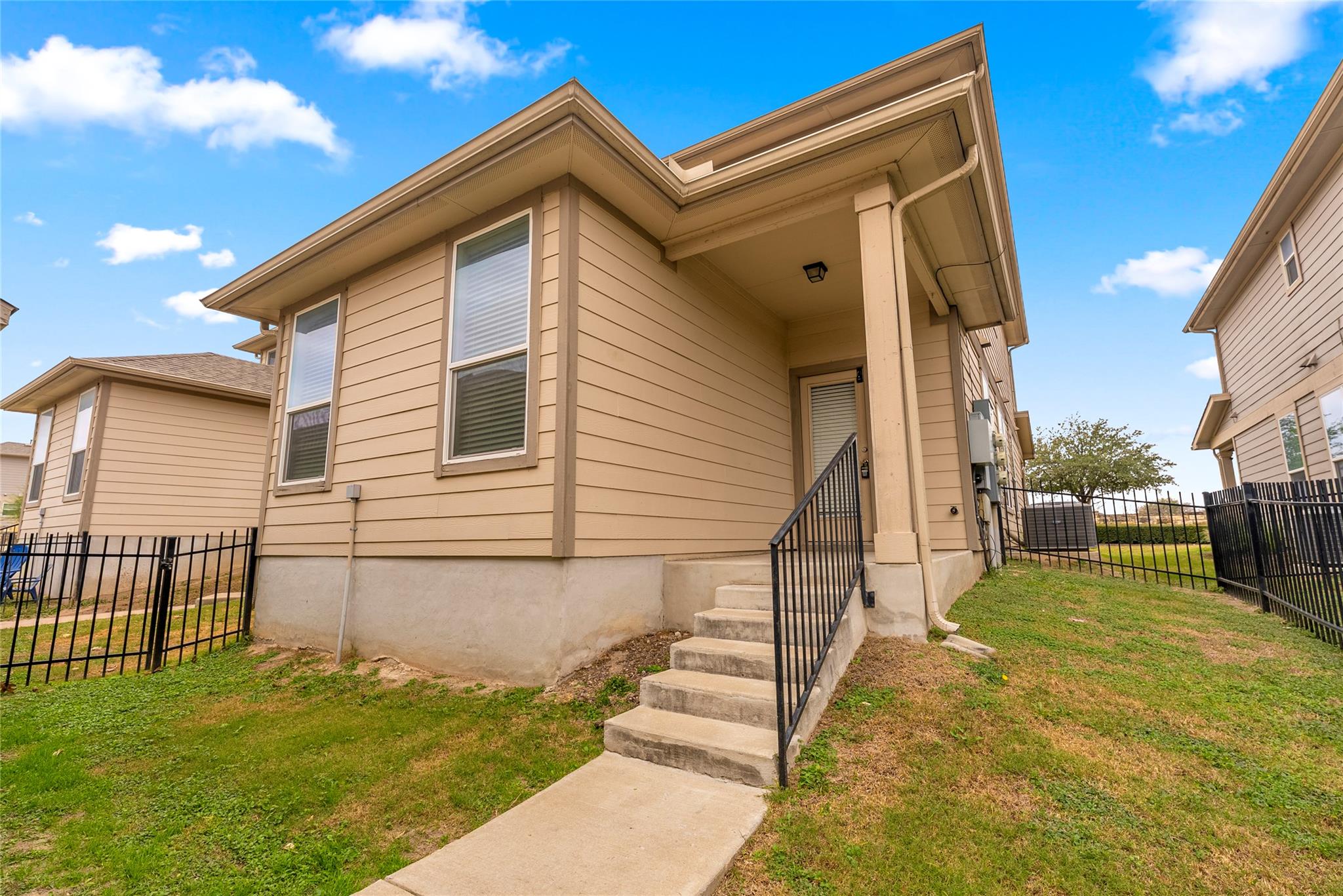 507 N Heatherwilde Blvd, Pflugerville, TX 78660