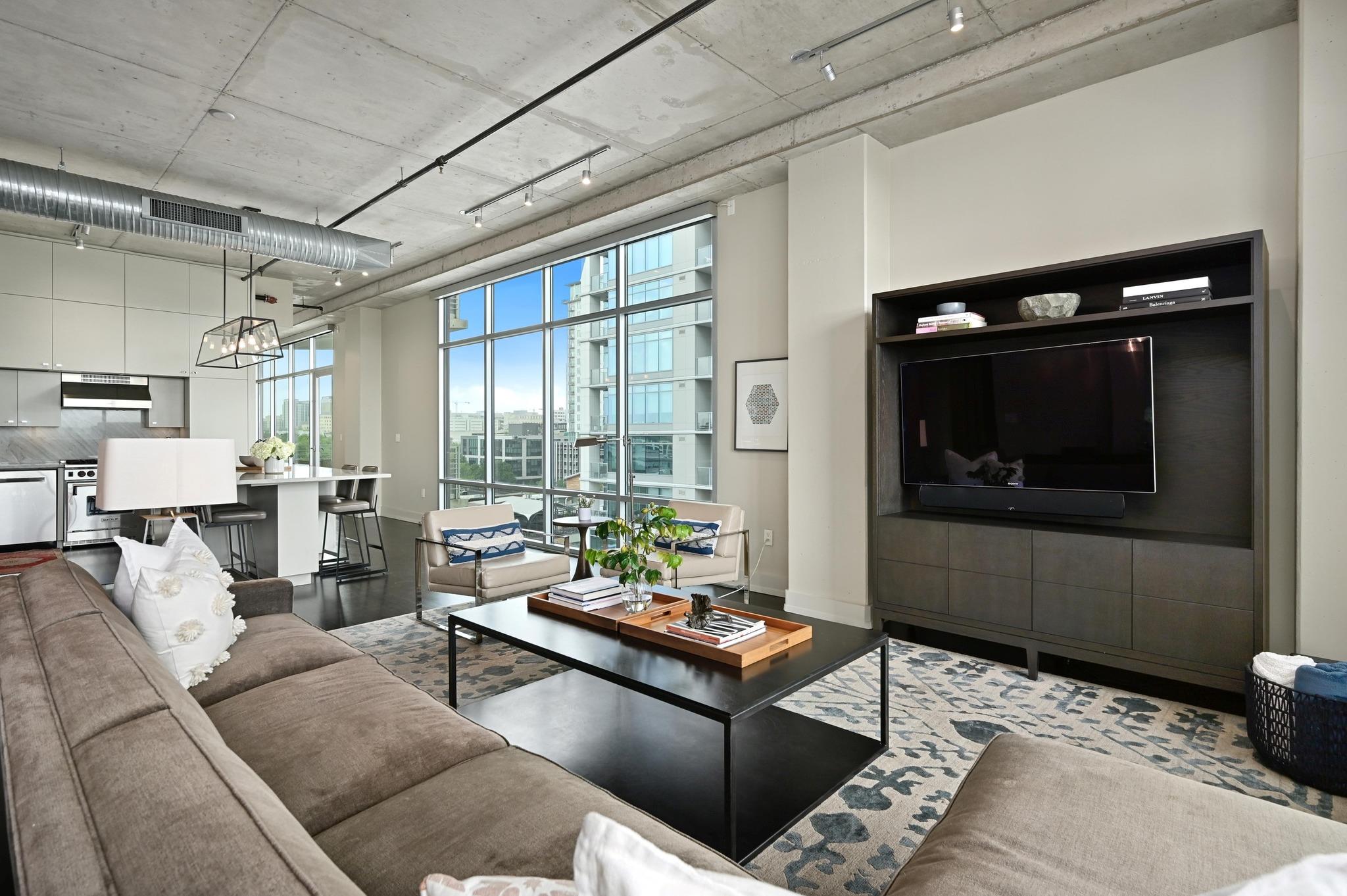 800 W 5th St # 808, Austin, TX 78703