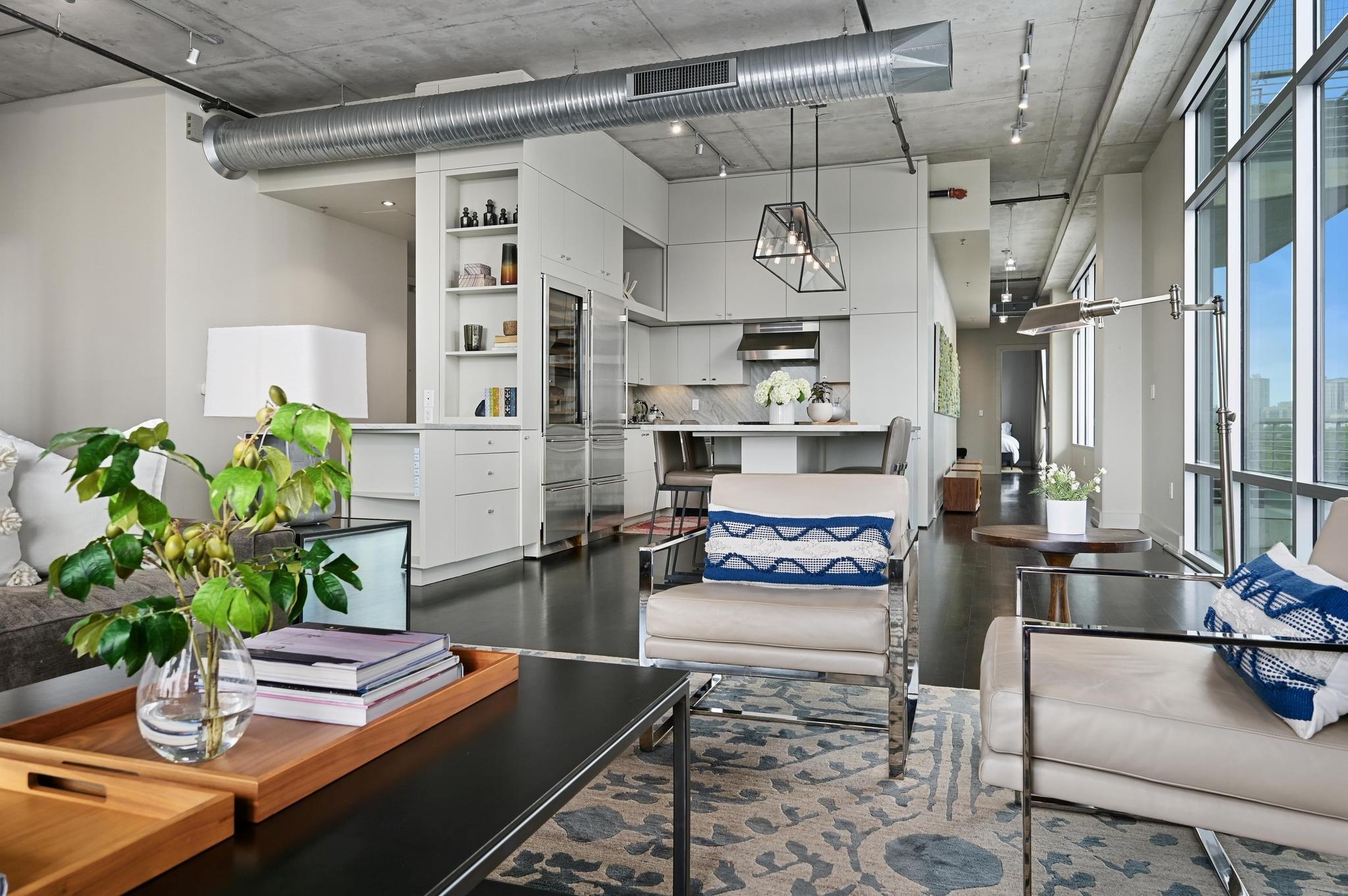 800 W 5th St # 808, Austin, TX 78703