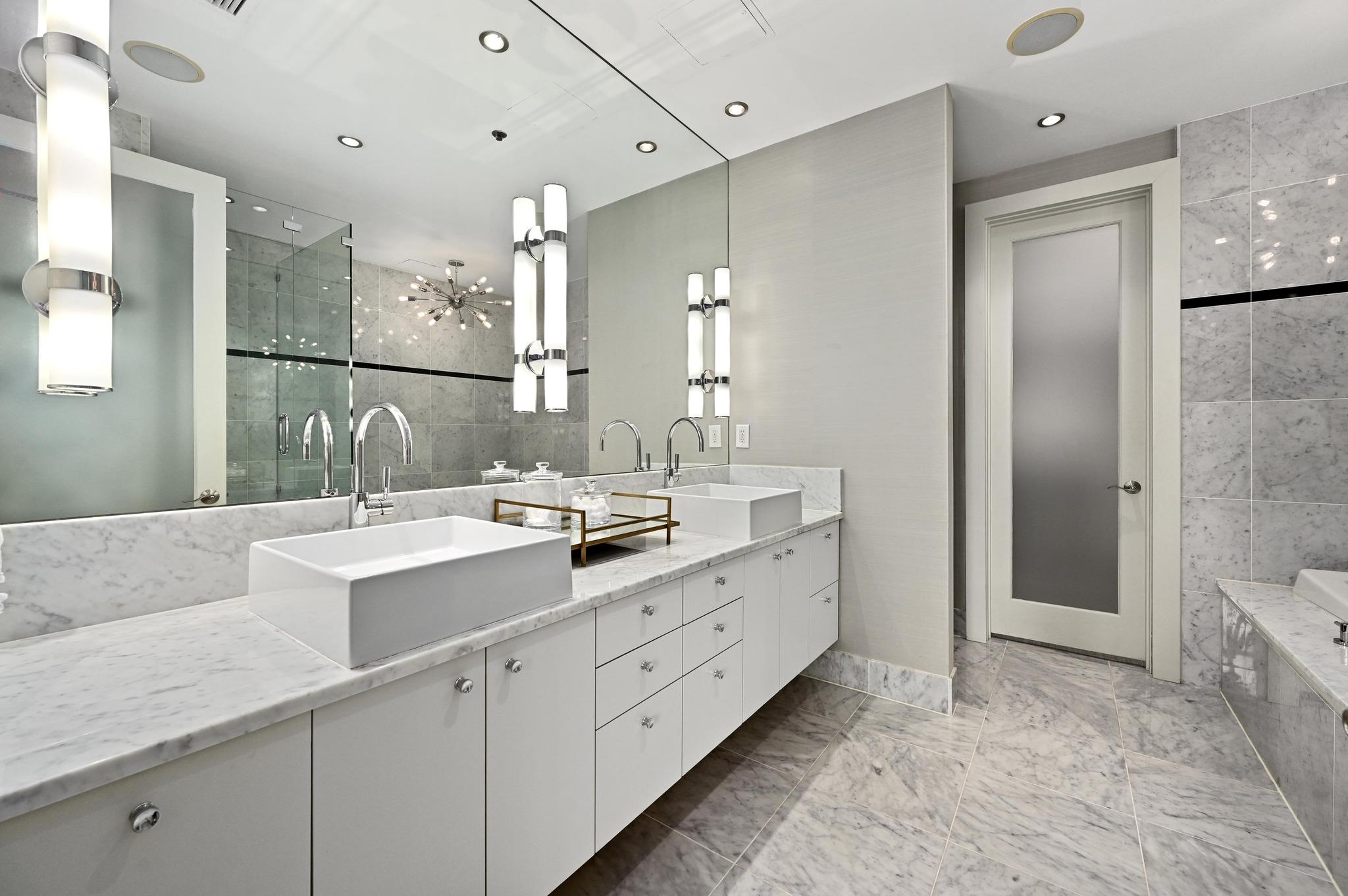 800 W 5th St # 808, Austin, TX 78703