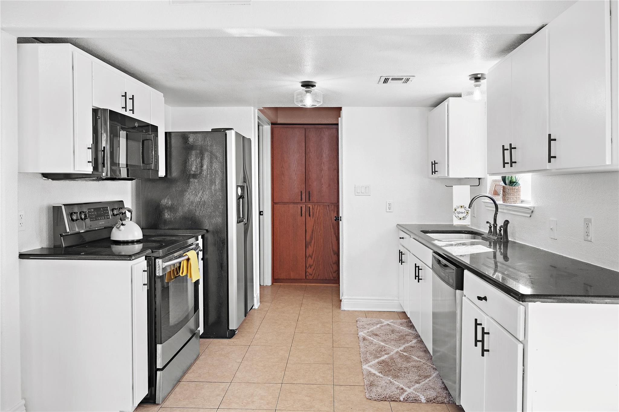 3300 Lake Inks Ave, Killeen, TX 76543