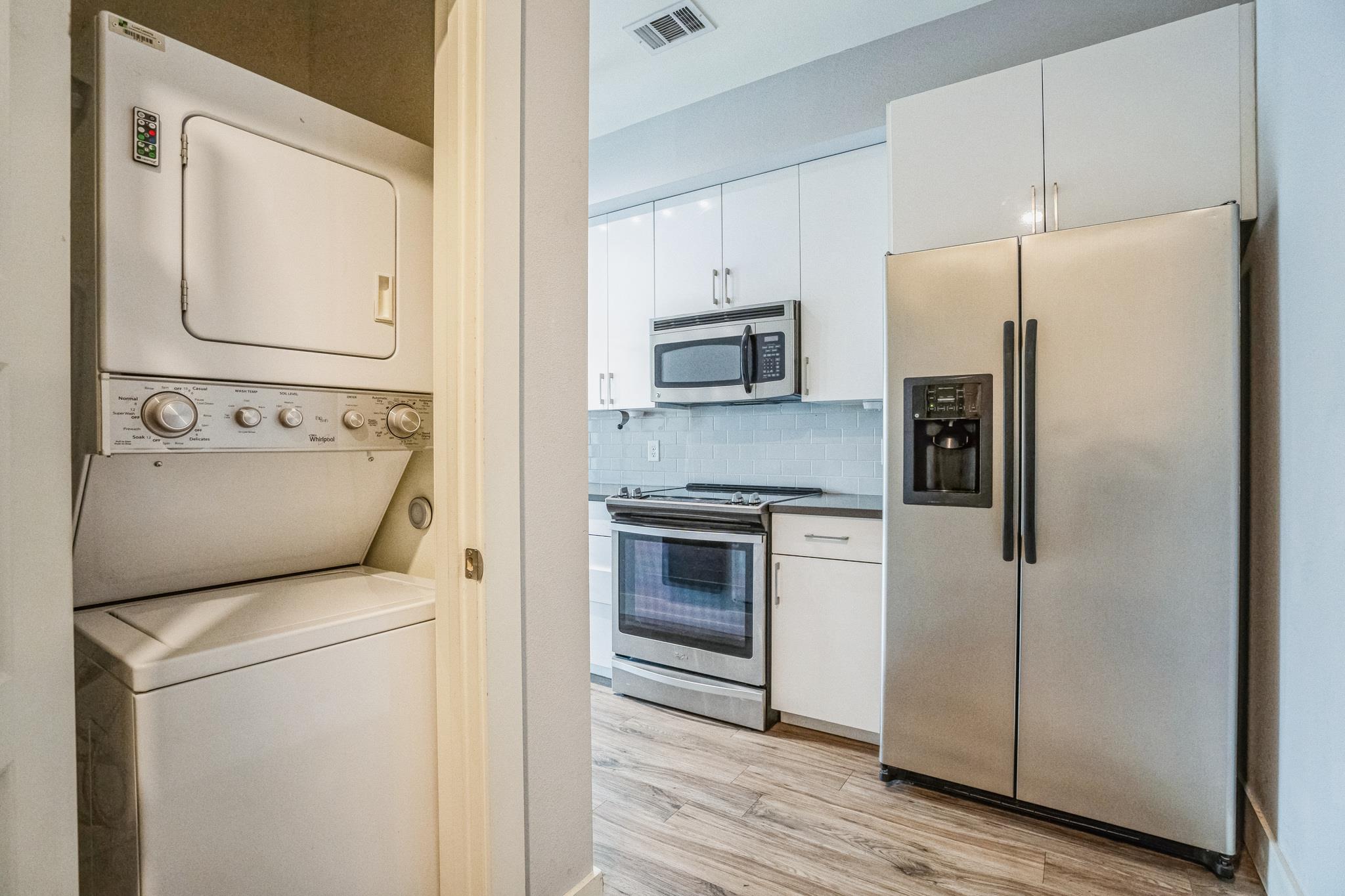 6444 Burnet Rd # 305, Austin, TX 78757