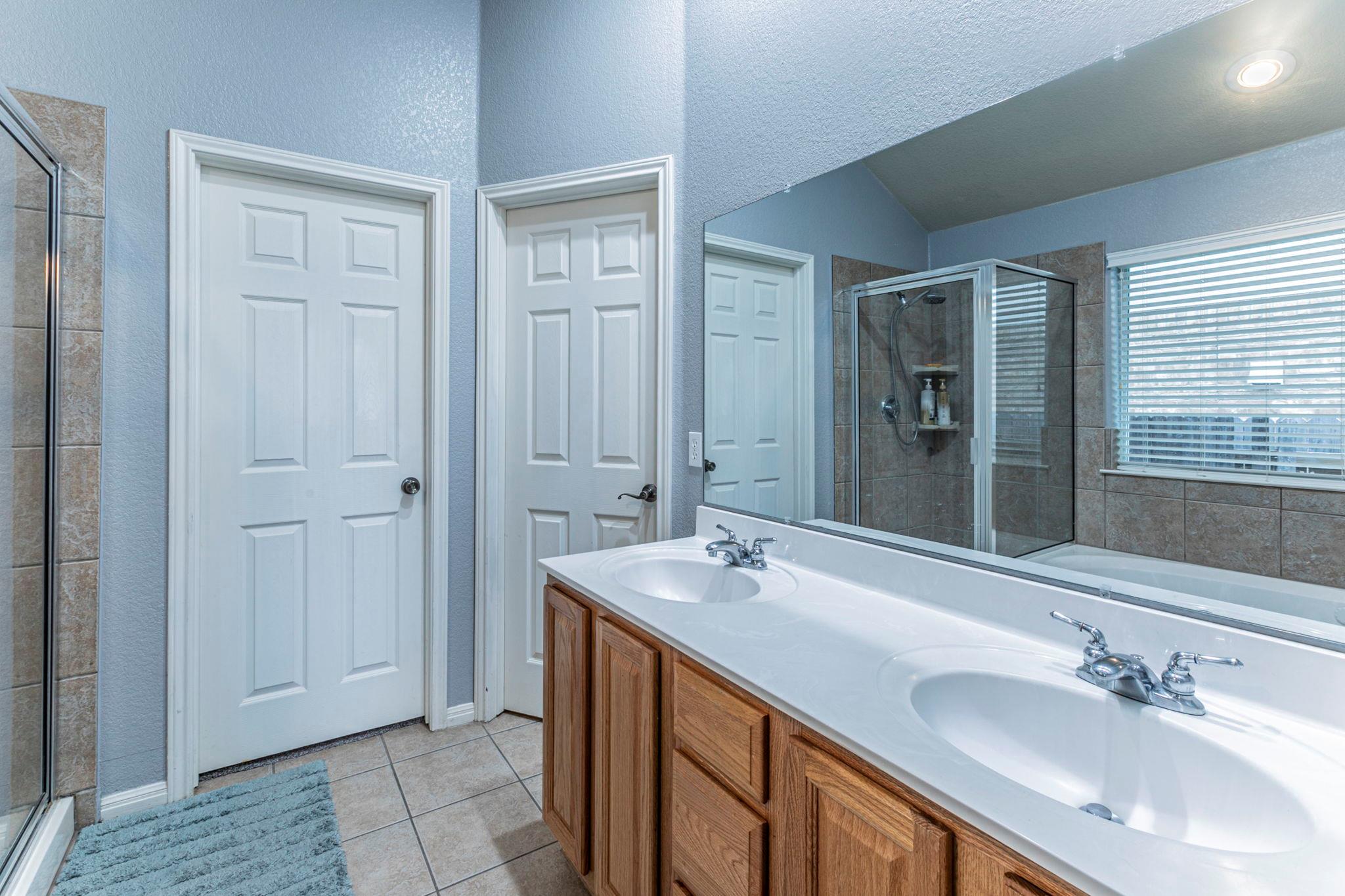 2107 Ariella Dr, Cedar Park, TX 78613