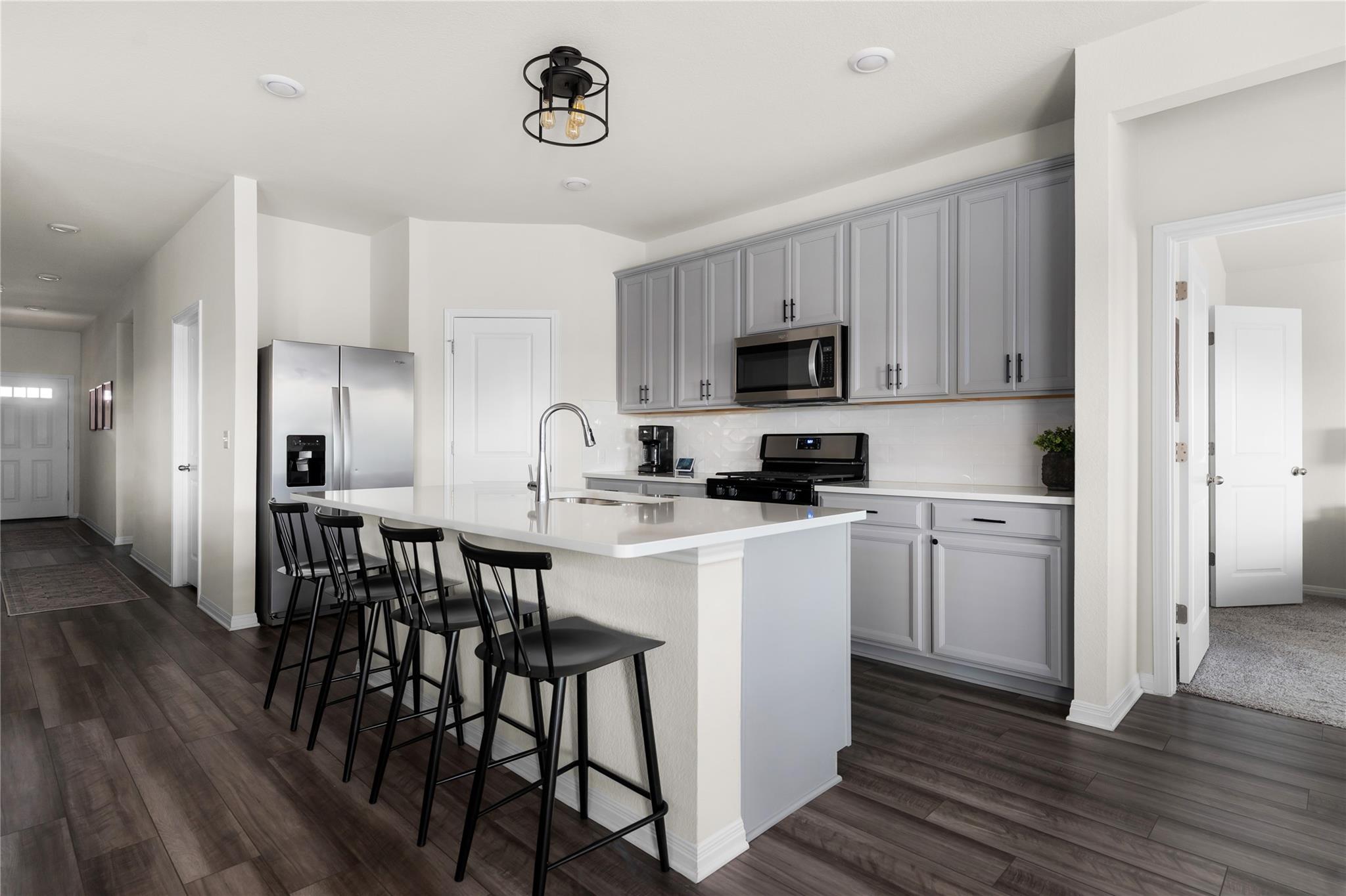 6511 Rounded Pebble Ln, Buda, TX 78610