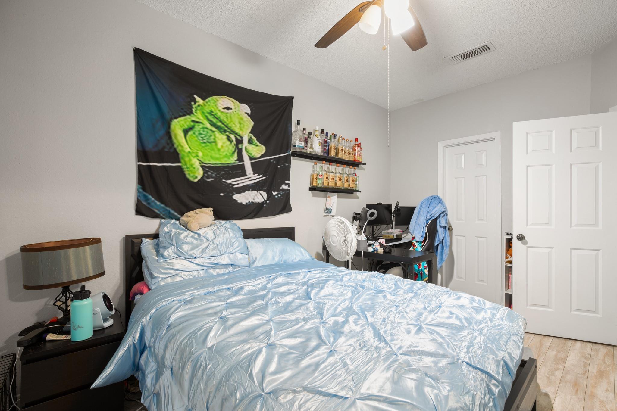 915 W 23rd St # 203, Austin, TX 78705