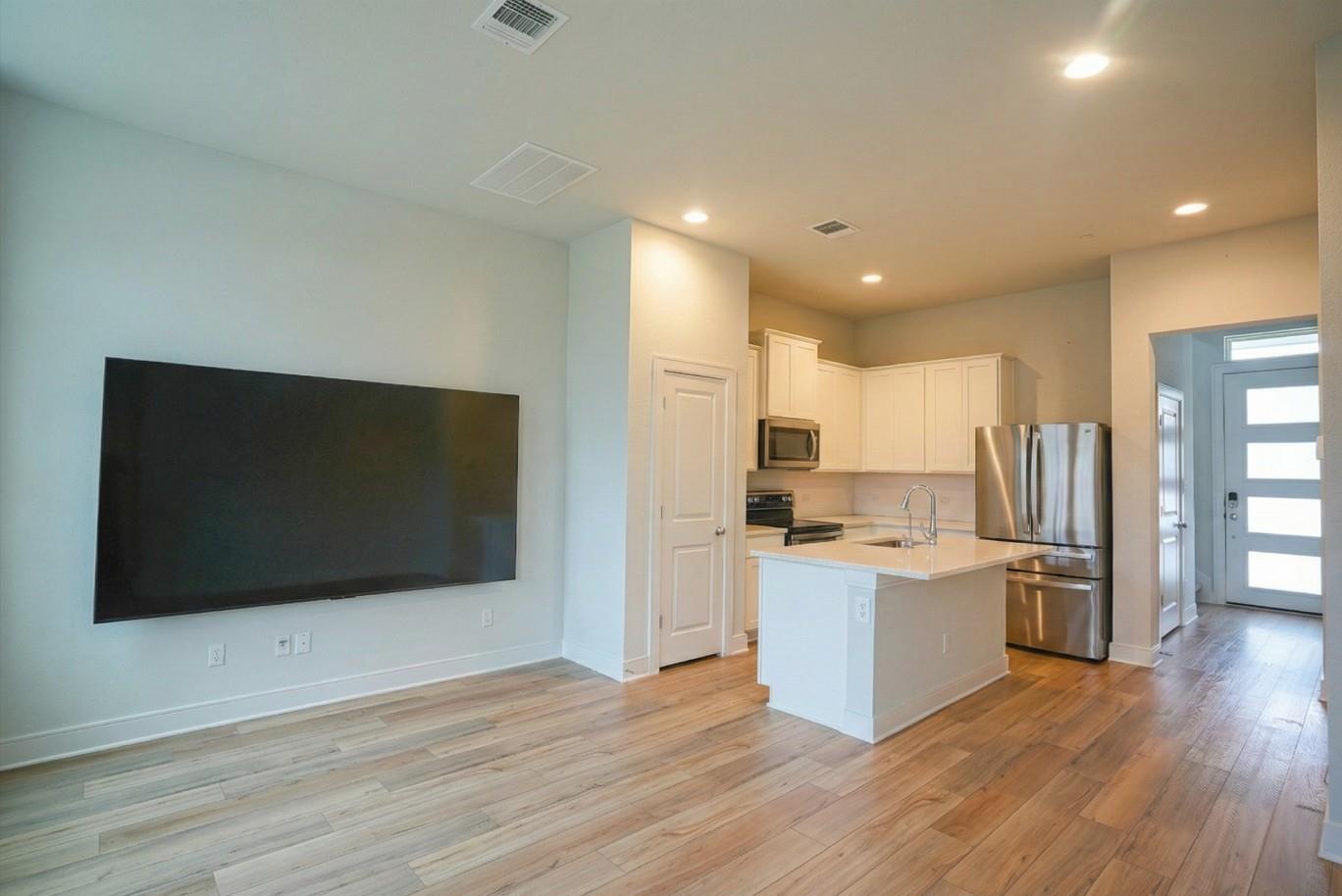 17301 Emperador Dr, Round Rock, TX 78664