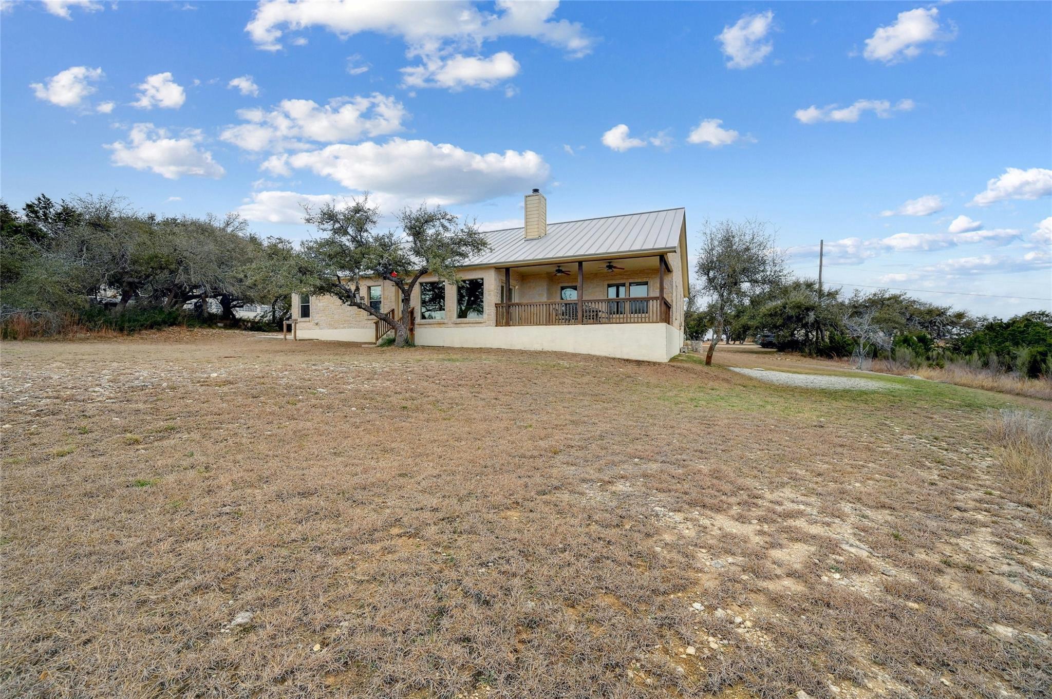 1370 Sunset Vw, Fischer, TX 78623