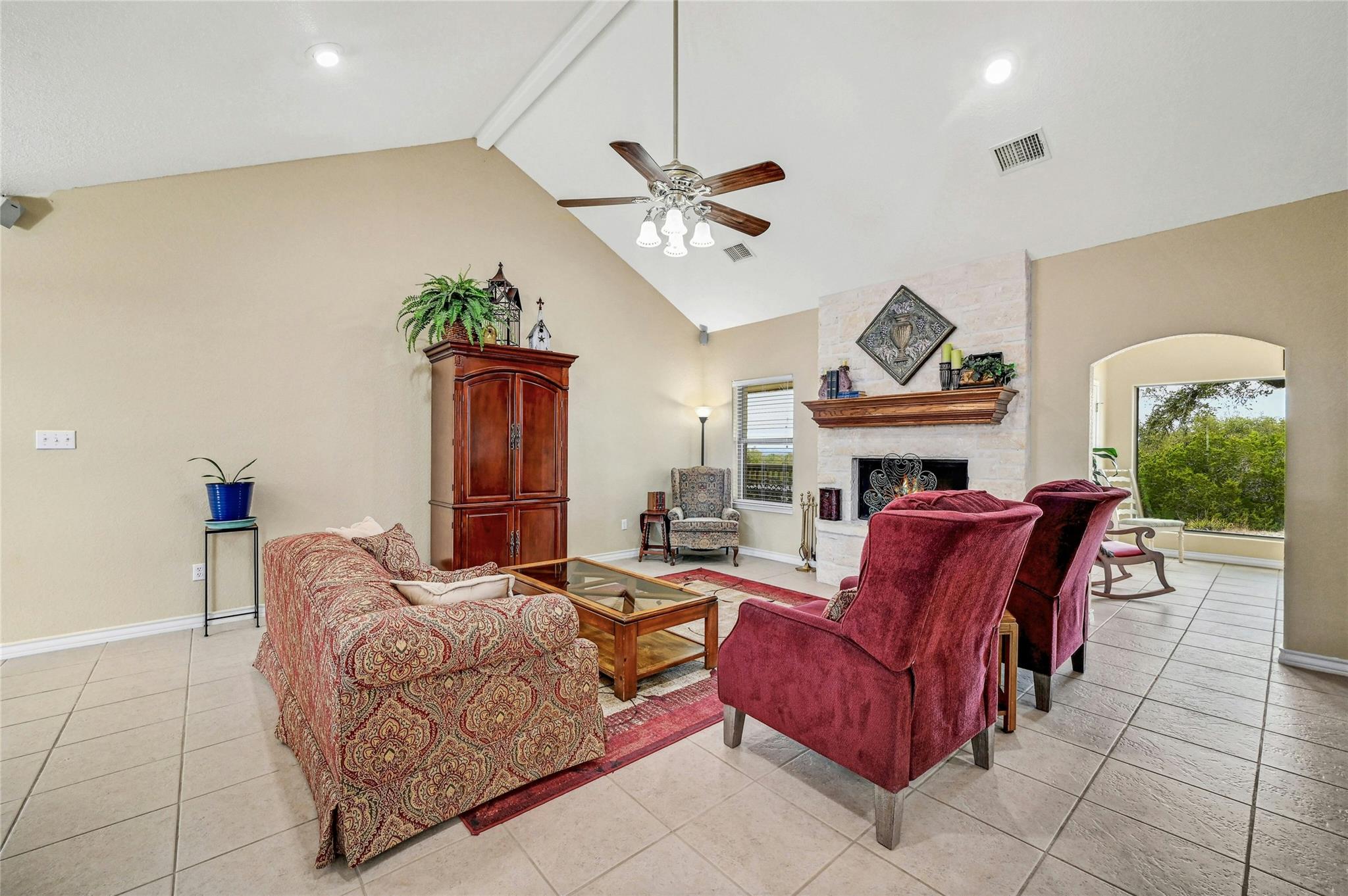 1370 Sunset Vw, Fischer, TX 78623