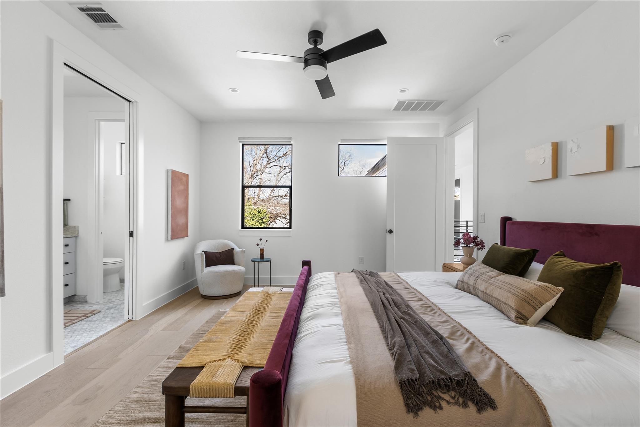 2804 E 22nd St # B, Austin, TX 78722