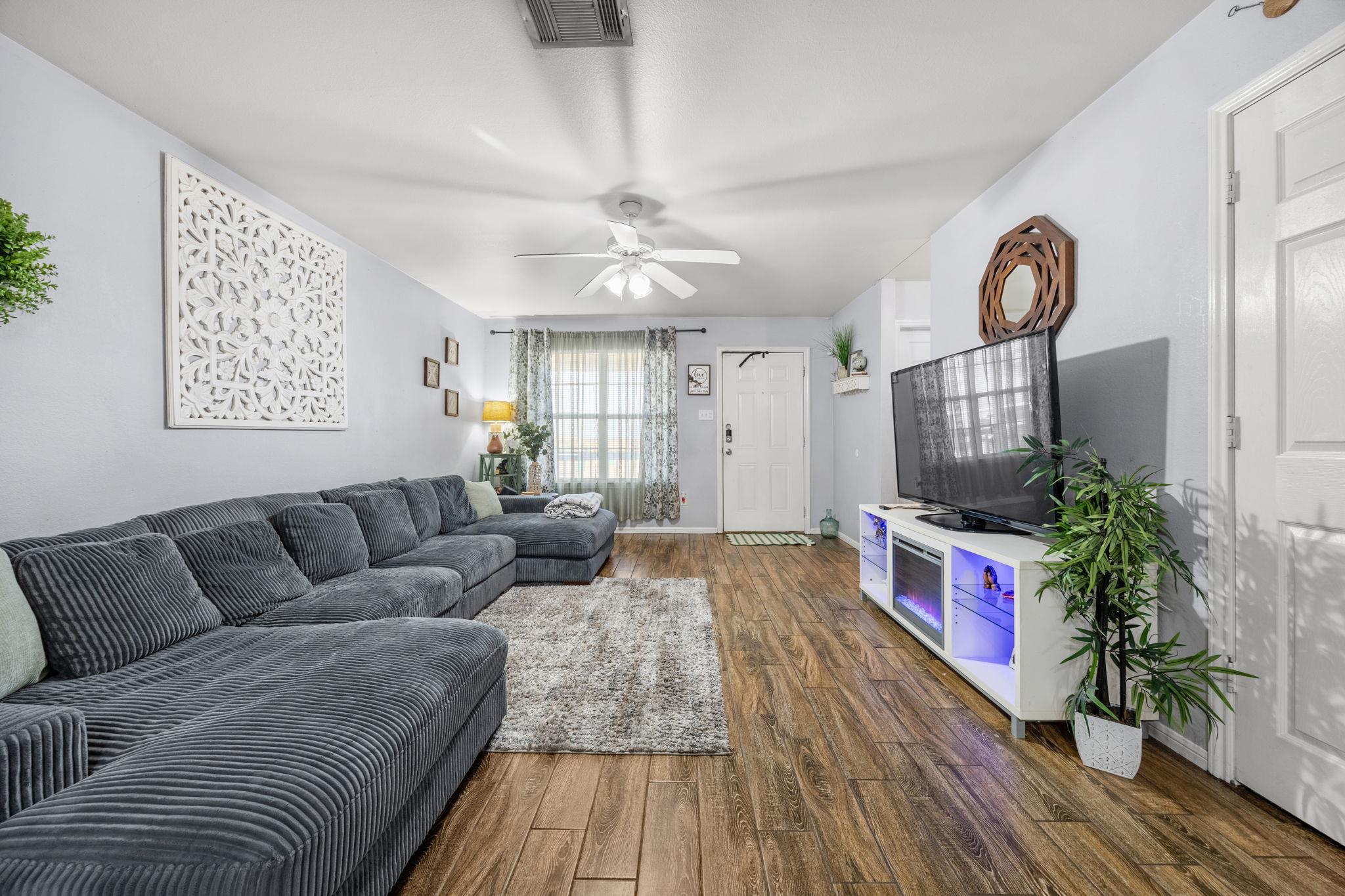 400 Topeka Ct, Nolanville, TX 76559