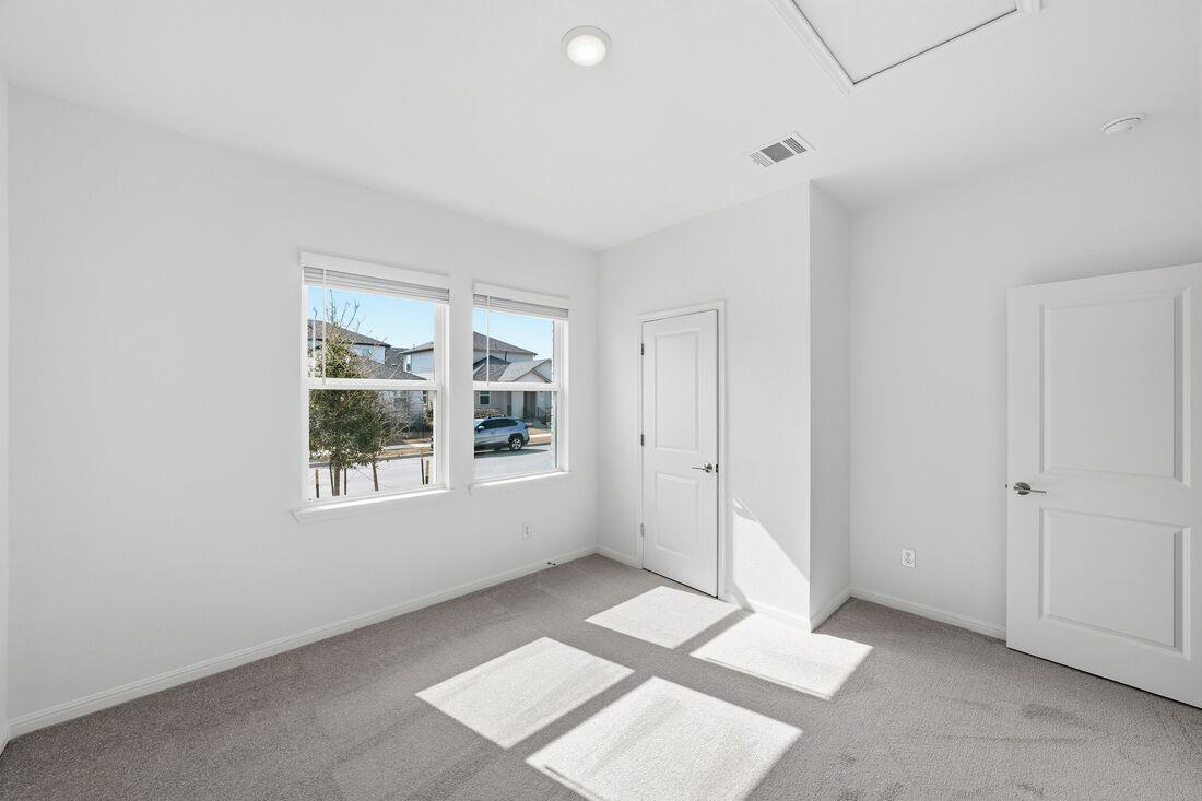 1009 Vanderscile Rd, Hutto, TX 78634