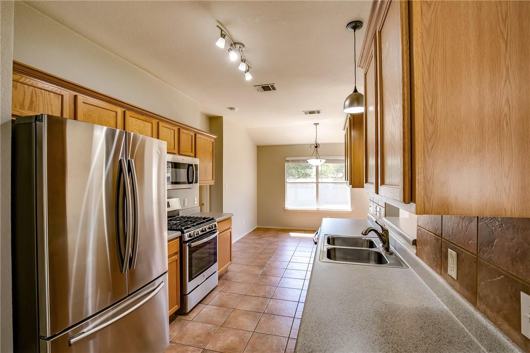 4003 Mayfield Cove Trl, Round Rock, TX 78681