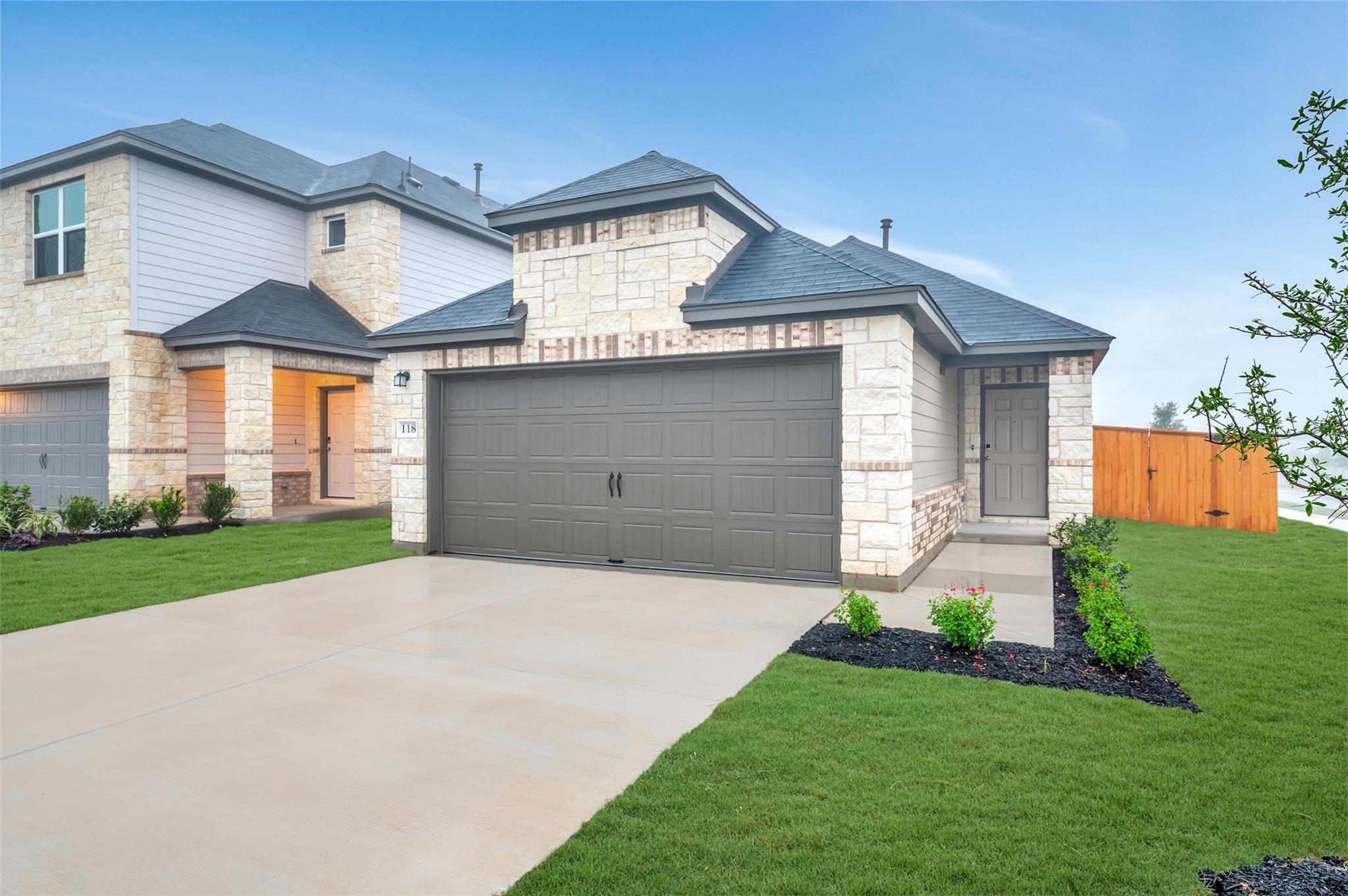 118 Big Banyan Dr, Dripping Springs, TX 78620