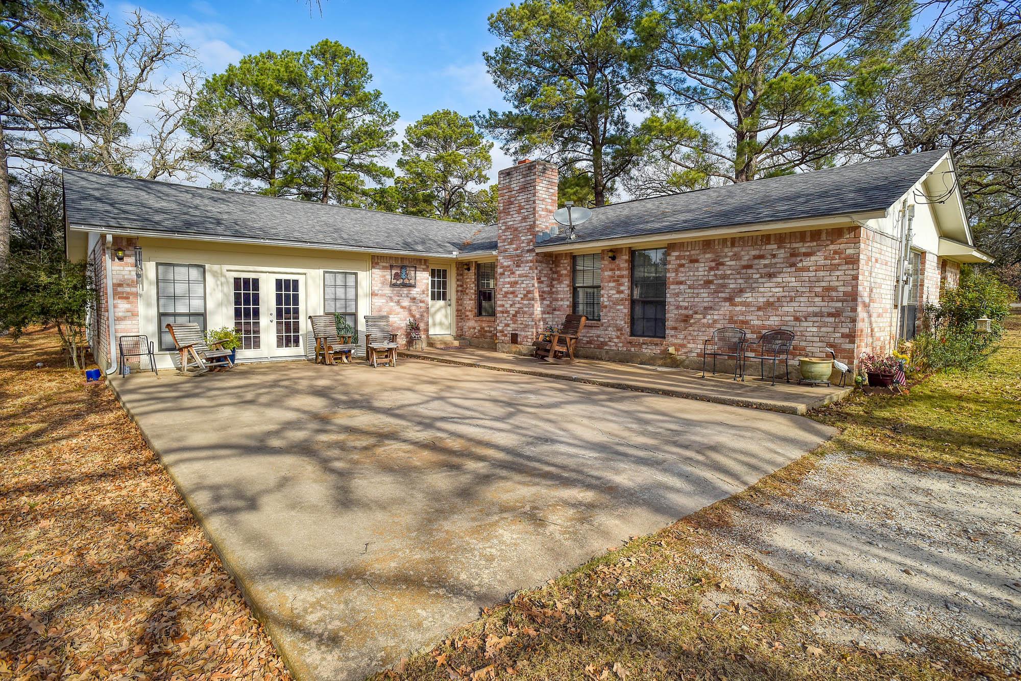 134 Short St, Bastrop, TX 78602