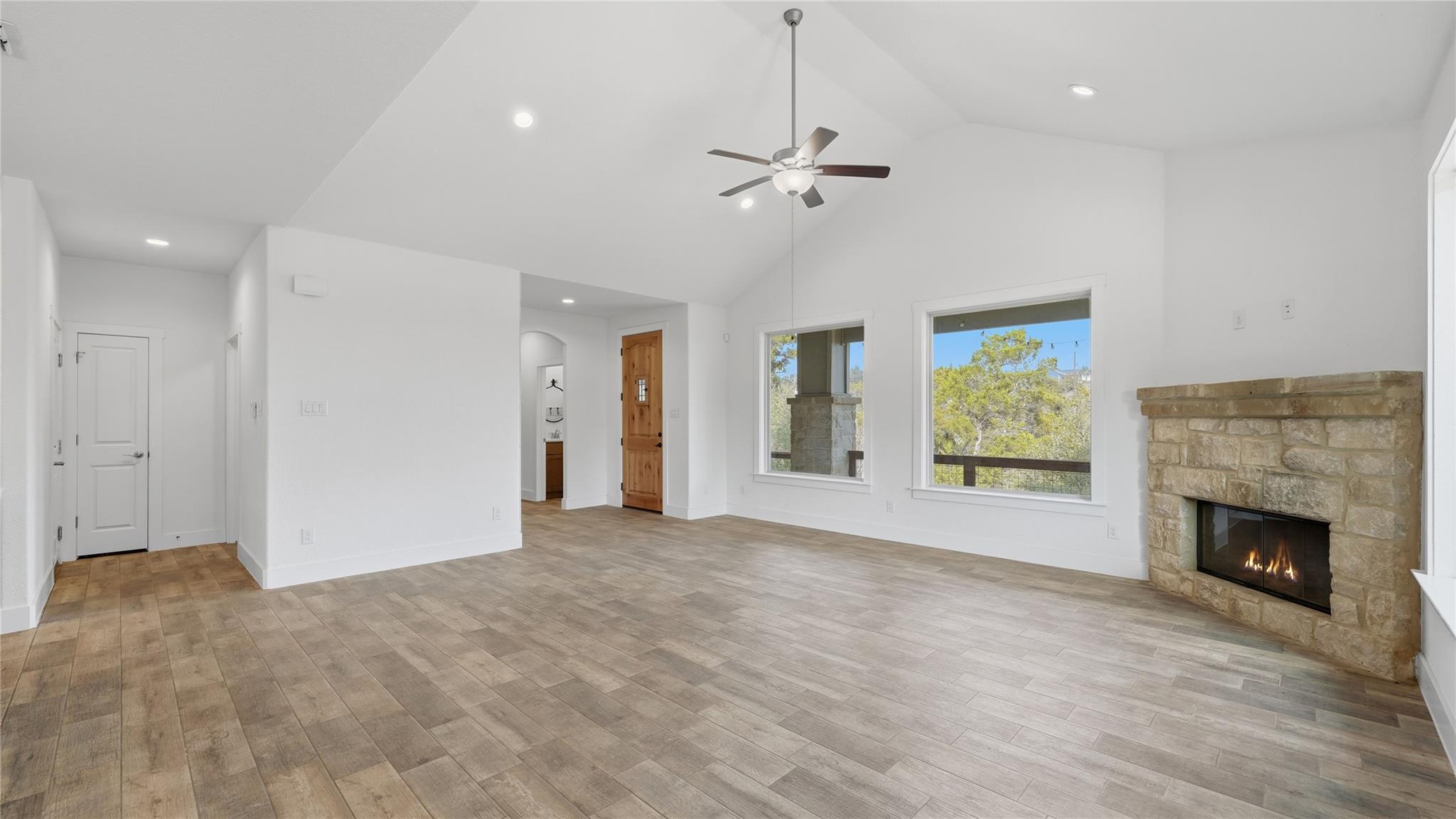 1039 Primrose Path, Canyon Lake, TX 78133