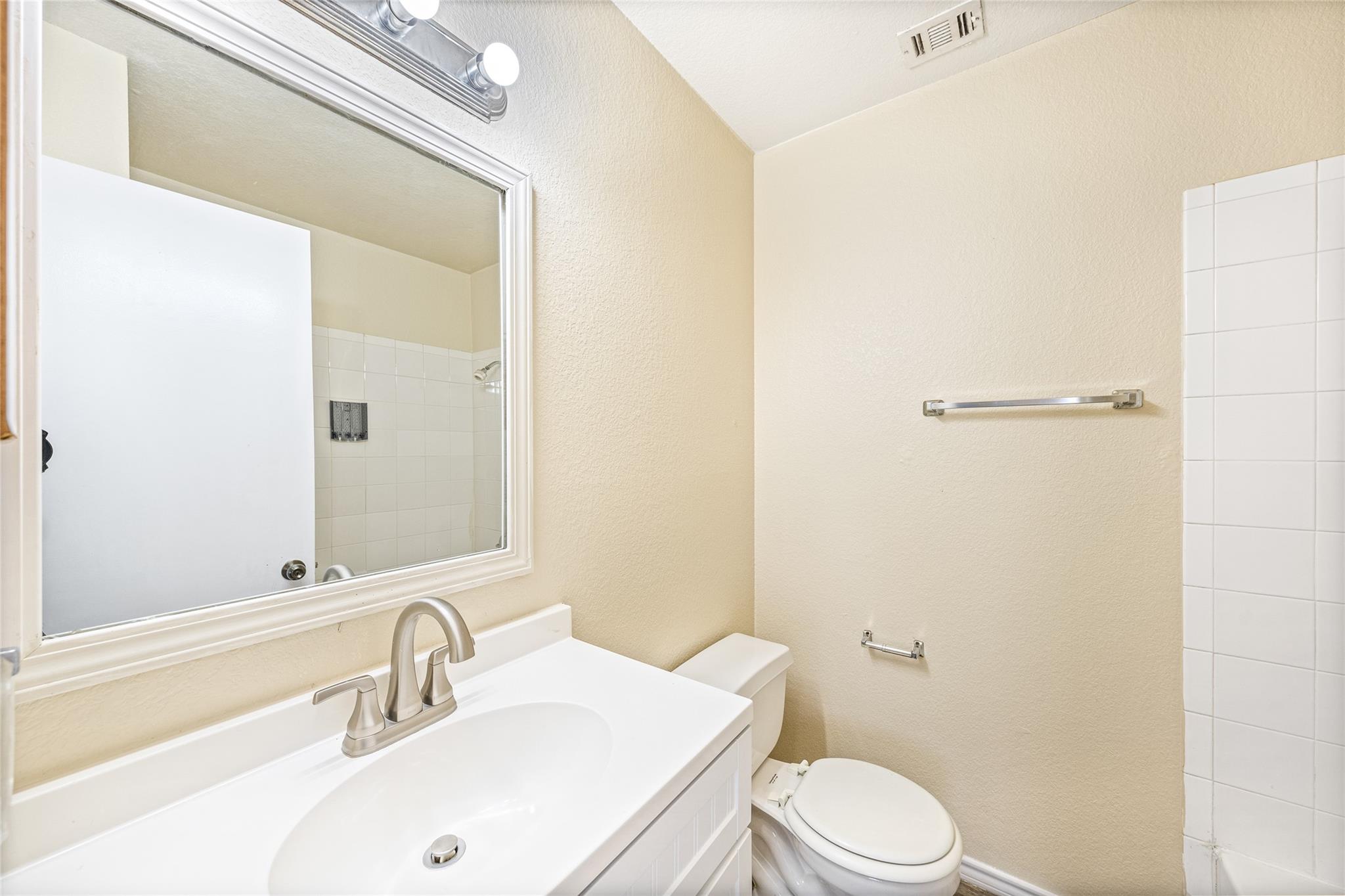 9607 Nightjar Dr # B, Austin, TX 78748