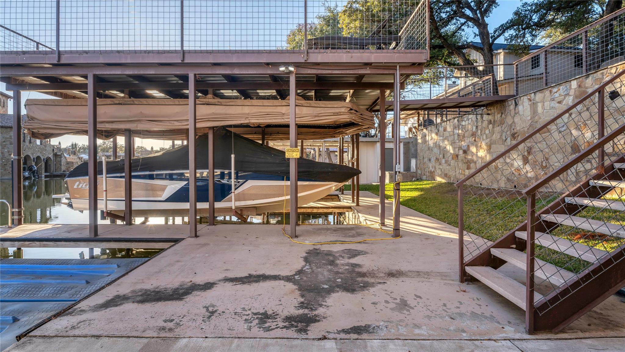 450 Pecan Creek Dr, Horseshoe Bay, TX 78657