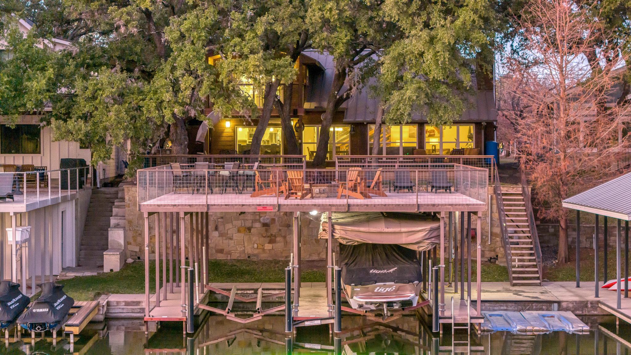 450 Pecan Creek Dr, Horseshoe Bay, TX 78657