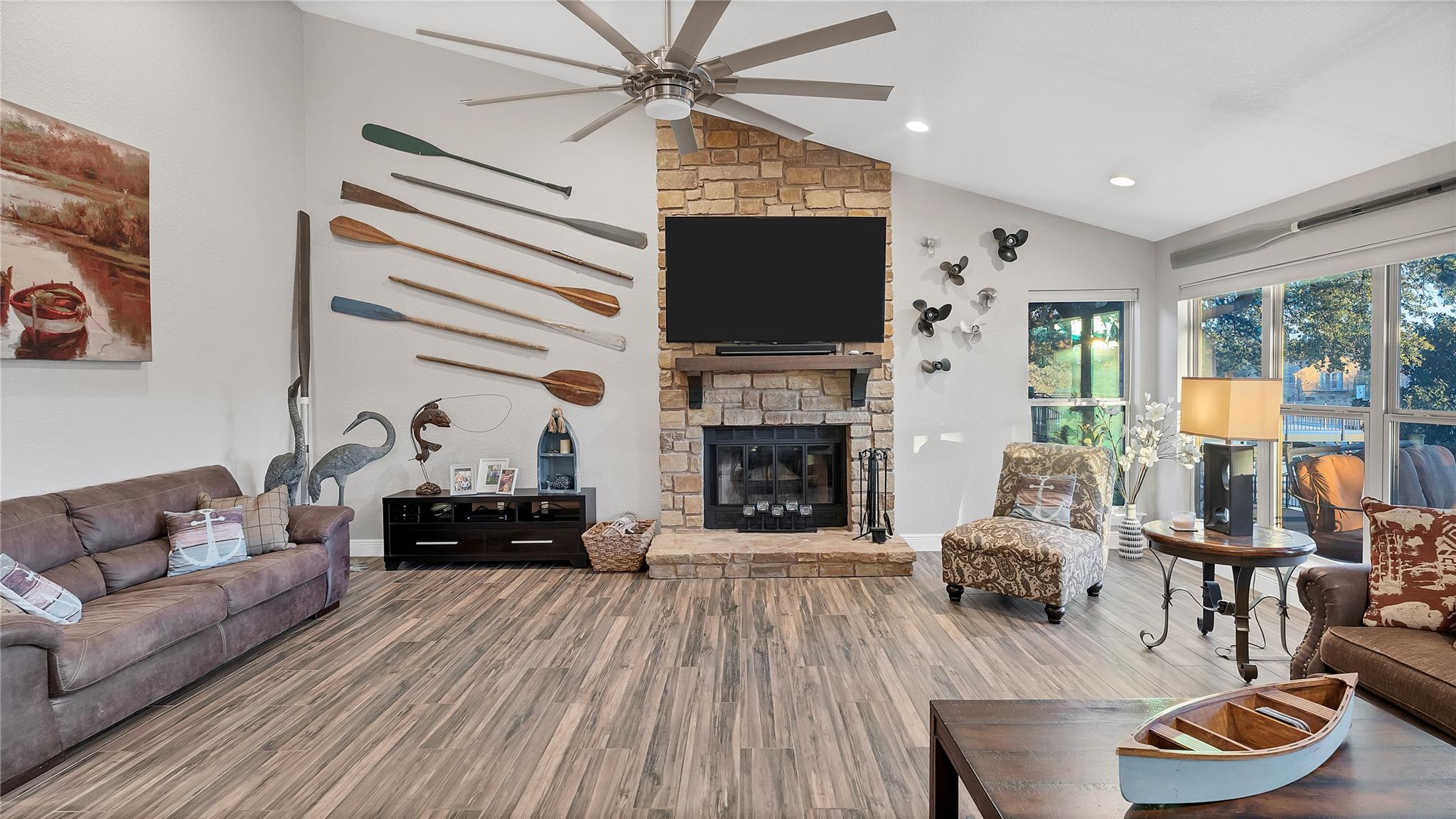 450 Pecan Creek Dr, Horseshoe Bay, TX 78657