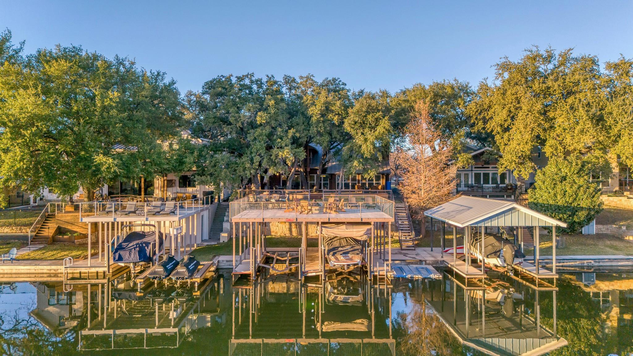 450 Pecan Creek Dr, Horseshoe Bay, TX 78657