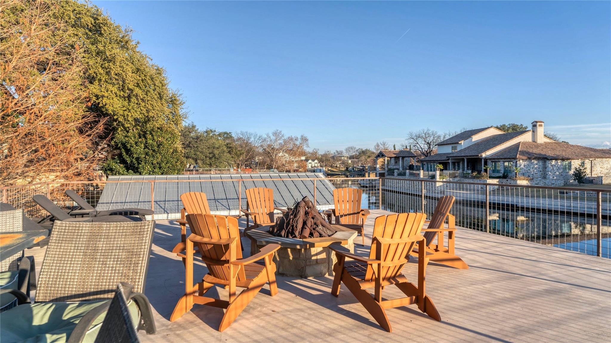 450 Pecan Creek Dr, Horseshoe Bay, TX 78657