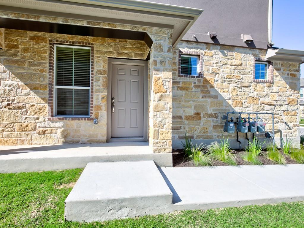 421 Epiphany Ln, Pflugerville, TX 78660