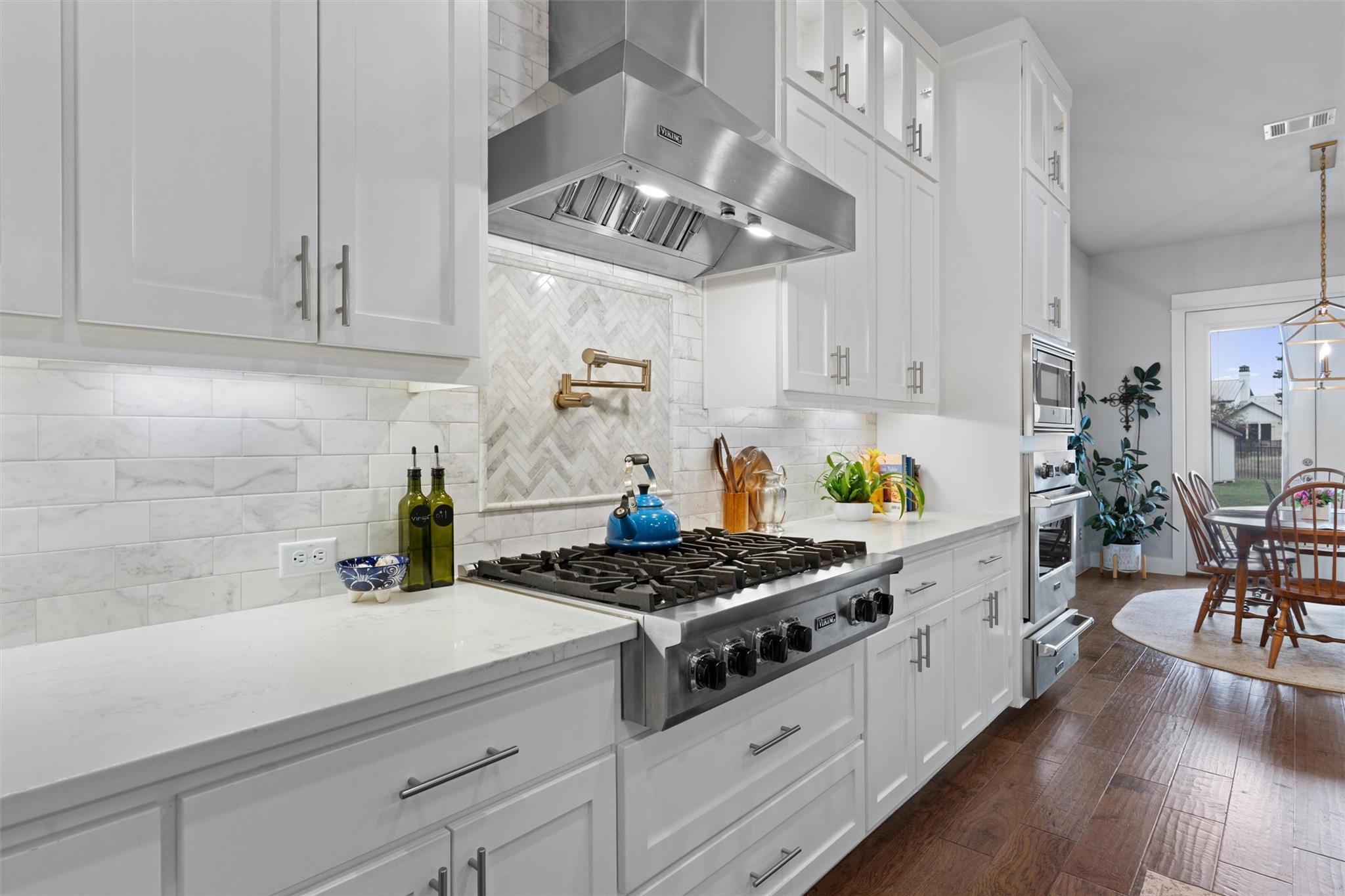 2201 Live Oak Rd, Leander, TX 78641