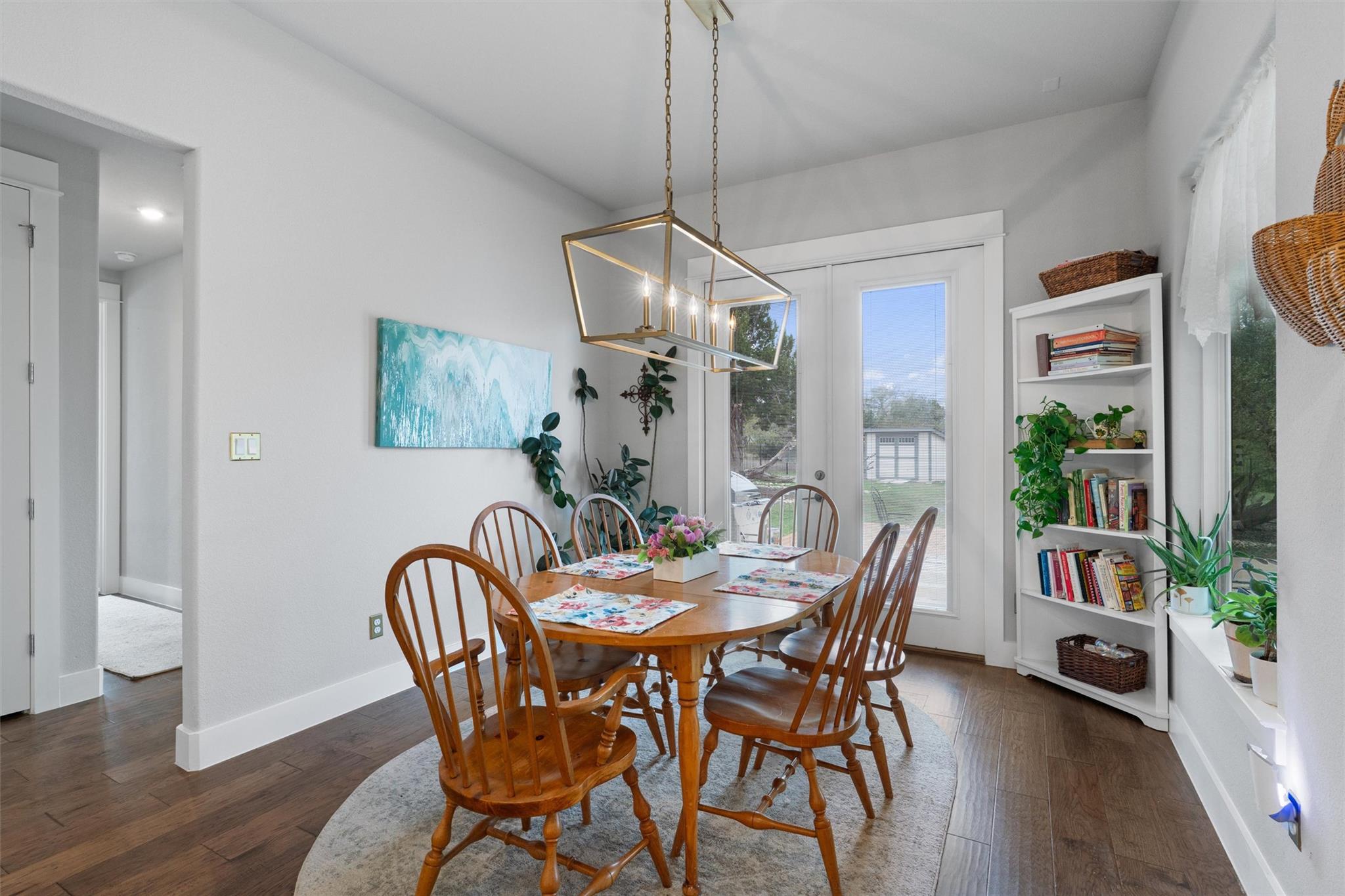 2201 Live Oak Rd, Leander, TX 78641