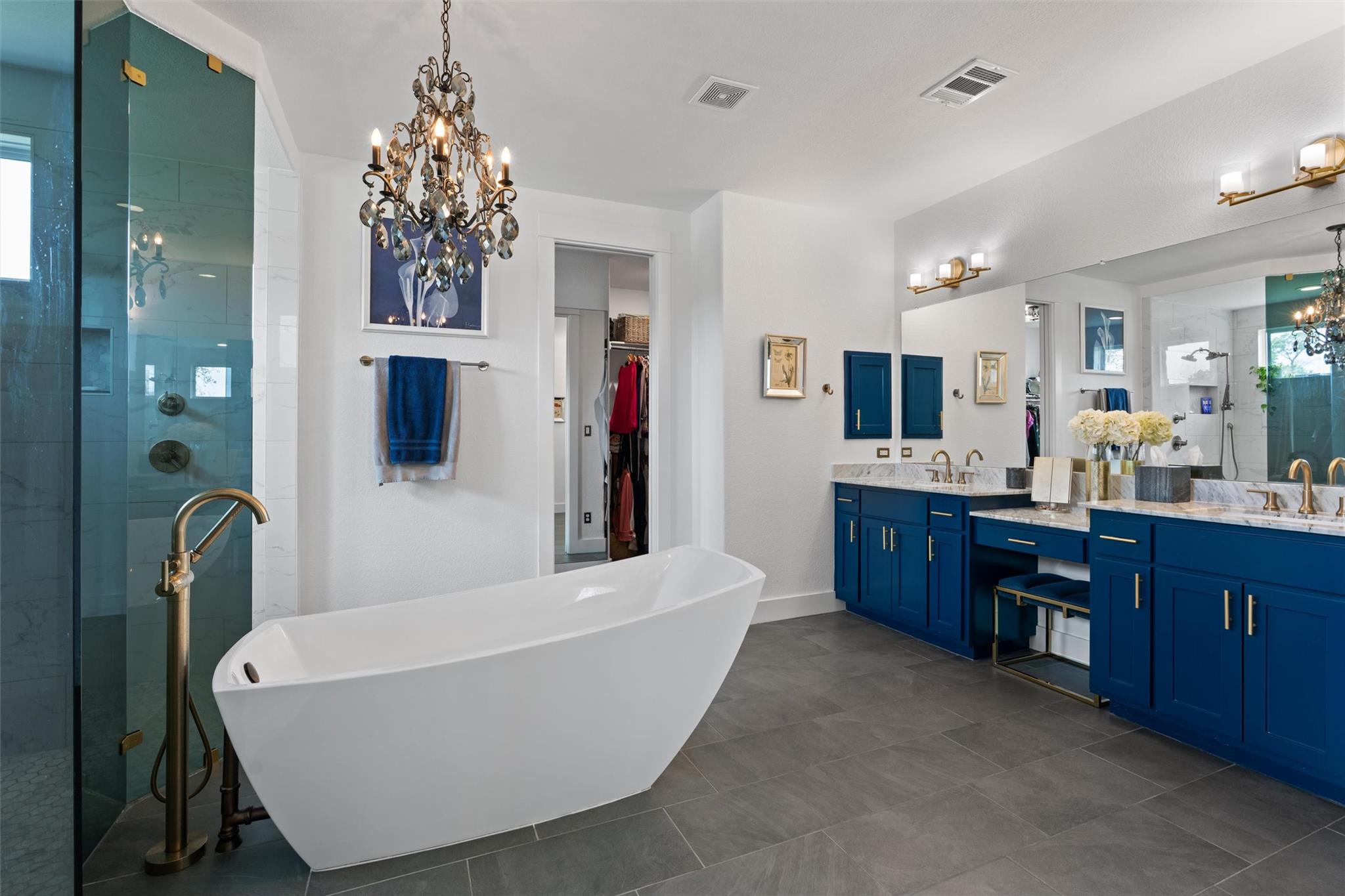 2201 Live Oak Rd, Leander, TX 78641