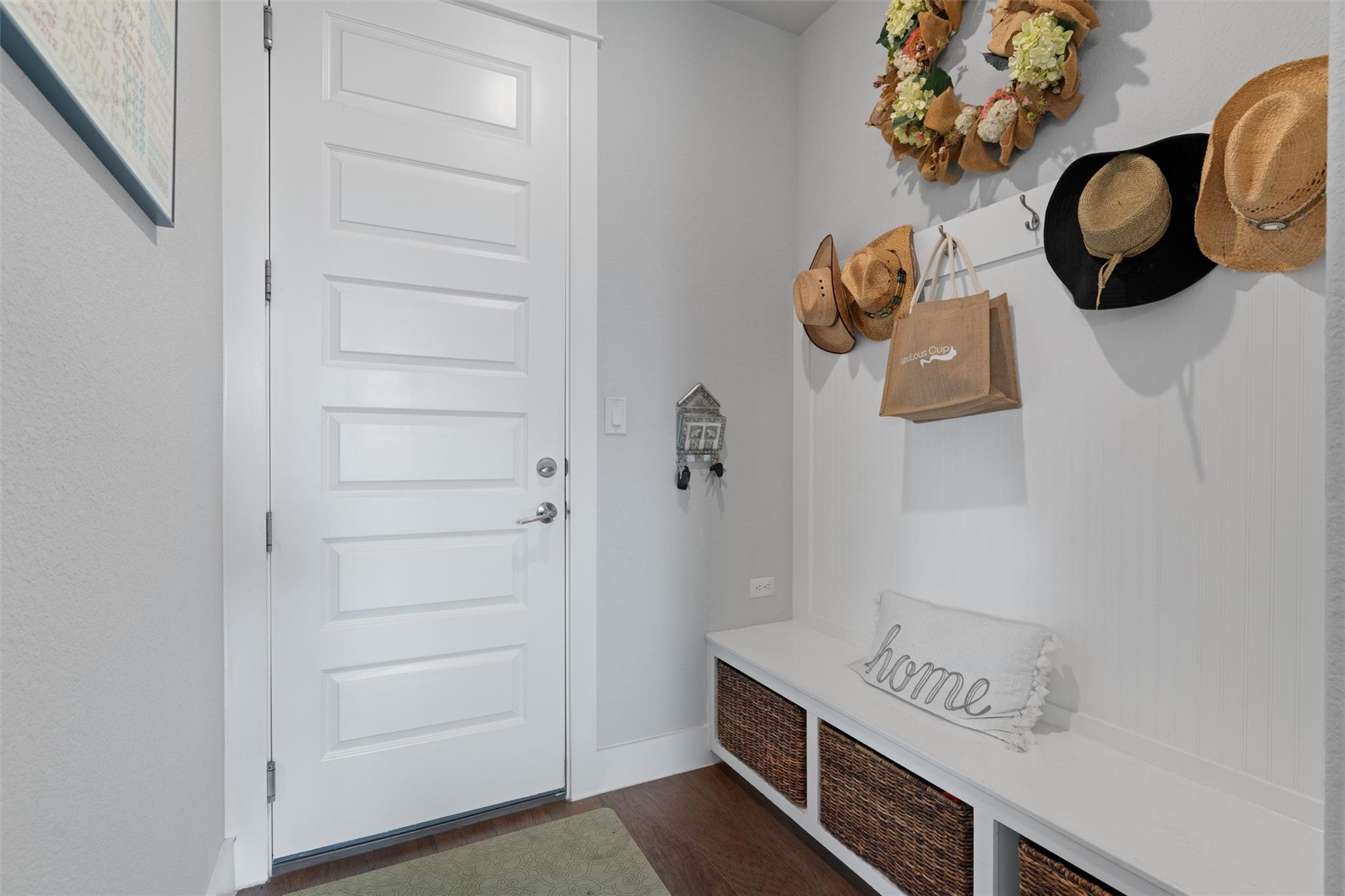 2201 Live Oak Rd, Leander, TX 78641