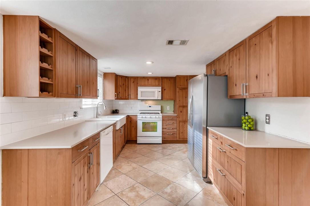 8901 Jesse James Dr, Austin, TX 78748