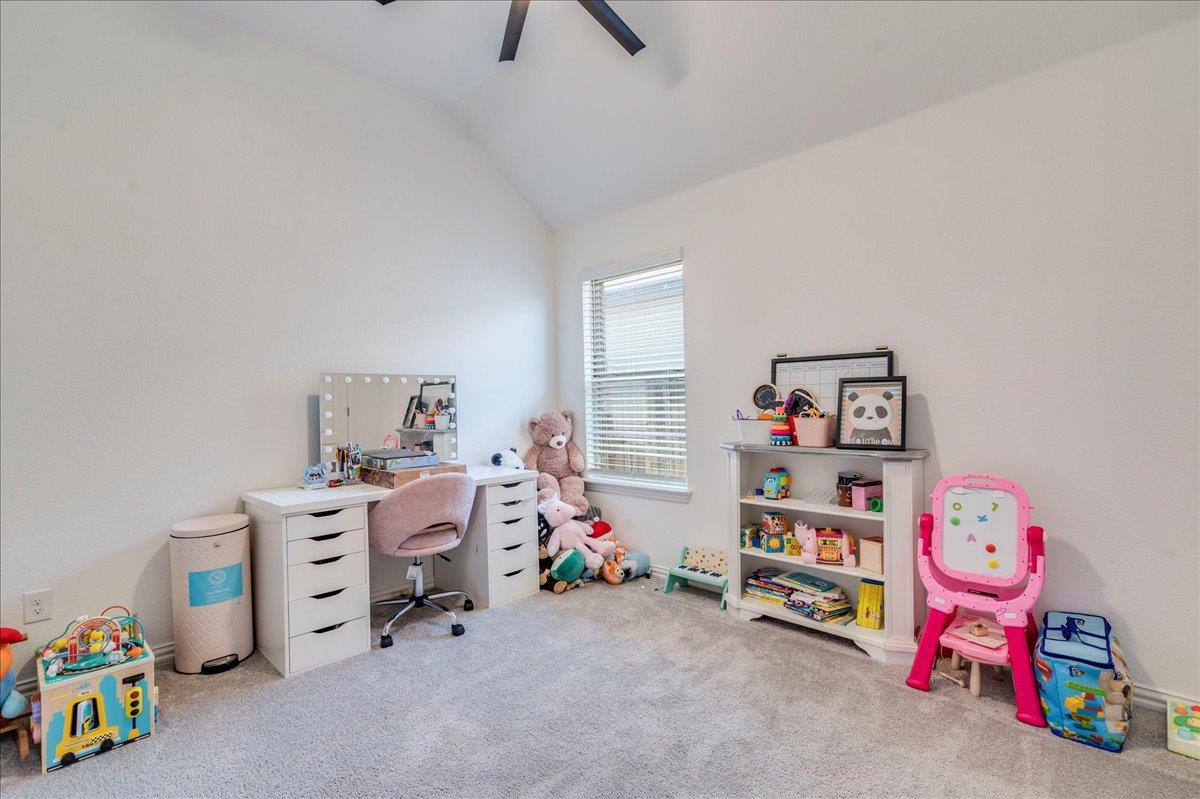 409 Durian Loop, Buda, TX 78610