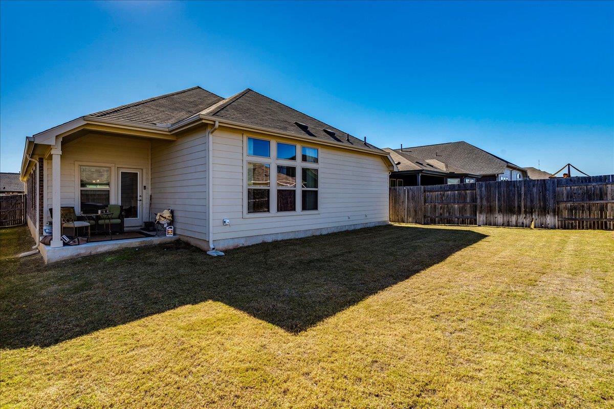 409 Durian Loop, Buda, TX 78610