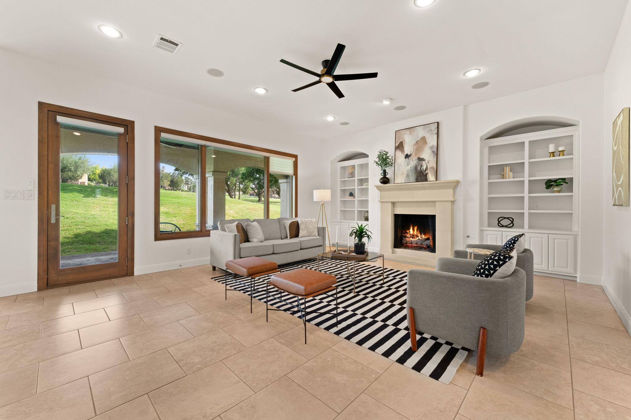 15 Borello Dr, Austin, TX 78738