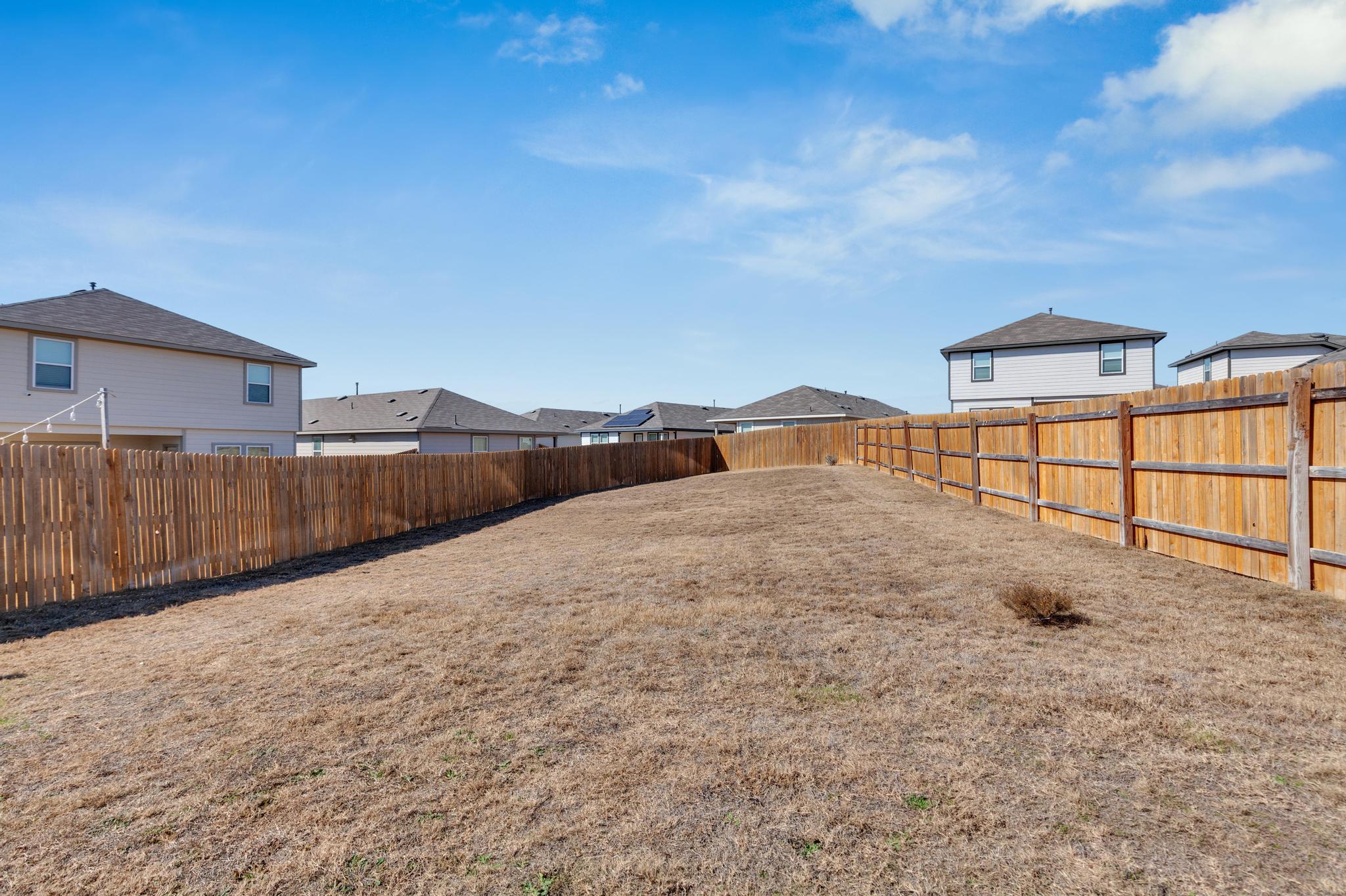 668 Lake Sweetwater Ln, Buda, TX 78610