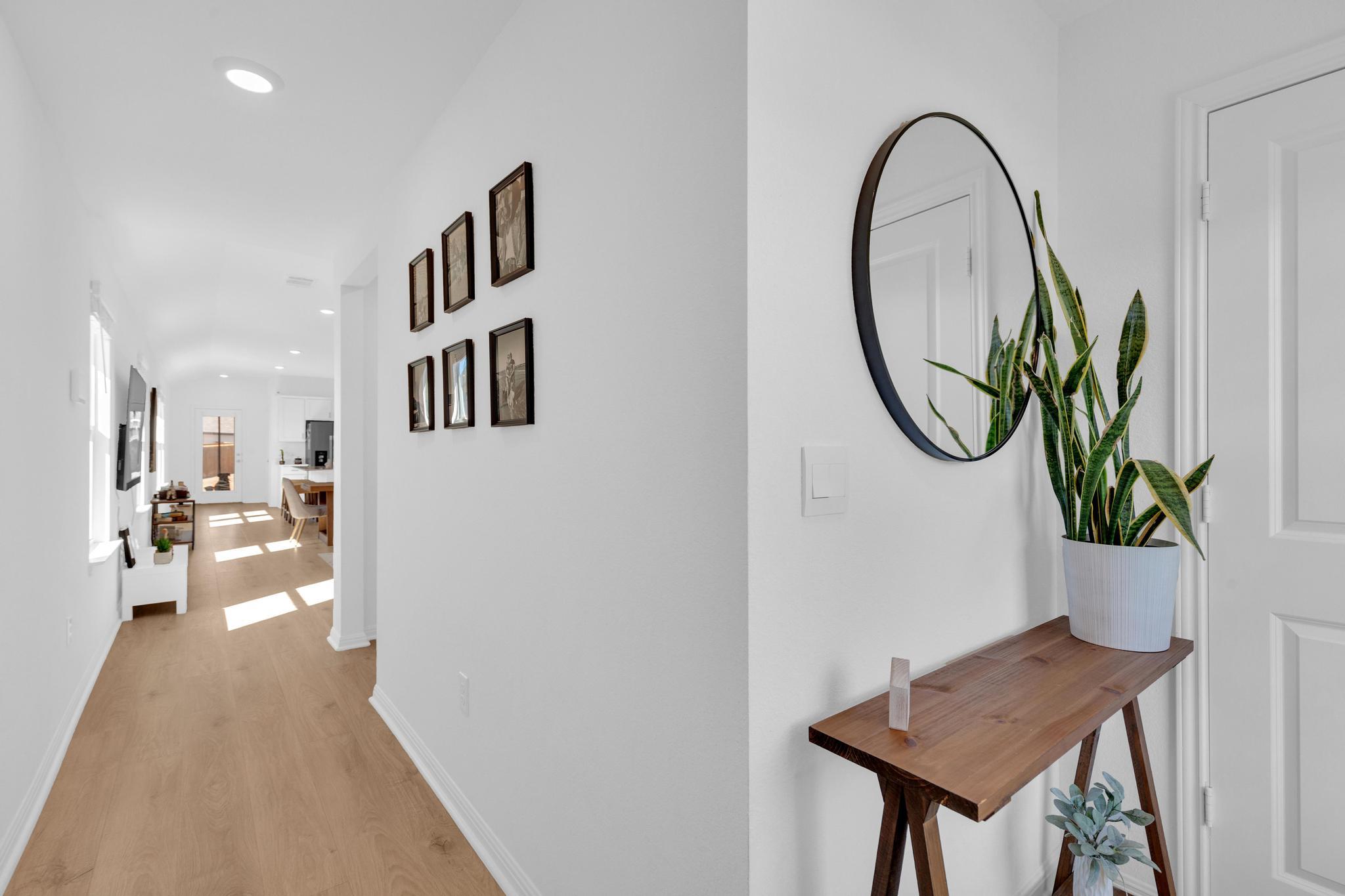 668 Lake Sweetwater Ln, Buda, TX 78610