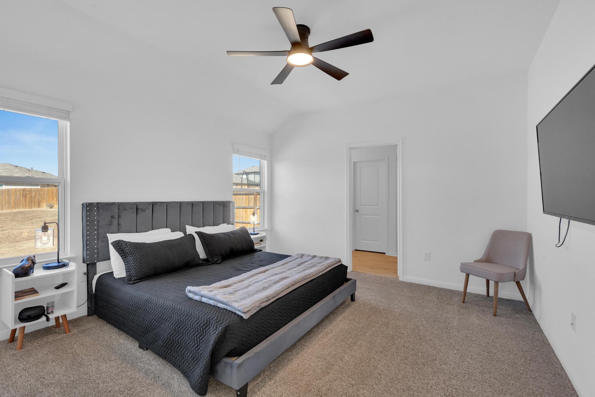 668 Lake Sweetwater Ln, Buda, TX 78610