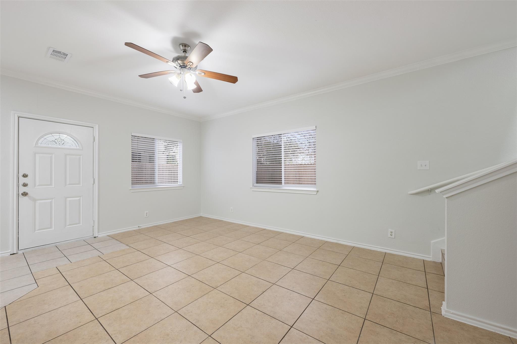 1720 Constantino Cir # B, Austin, TX 78745