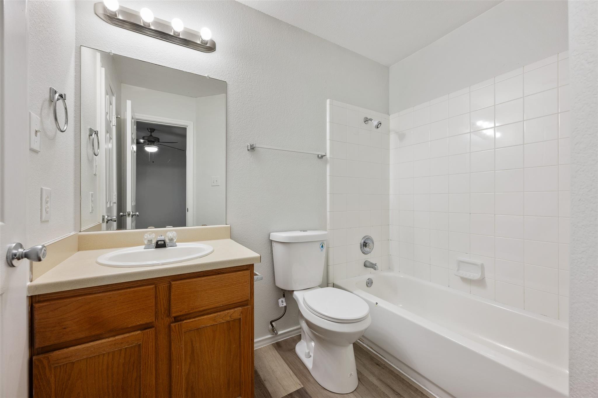 1720 Constantino Cir # B, Austin, TX 78745