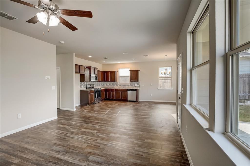 162 Guemal Rd, Buda, TX 78610