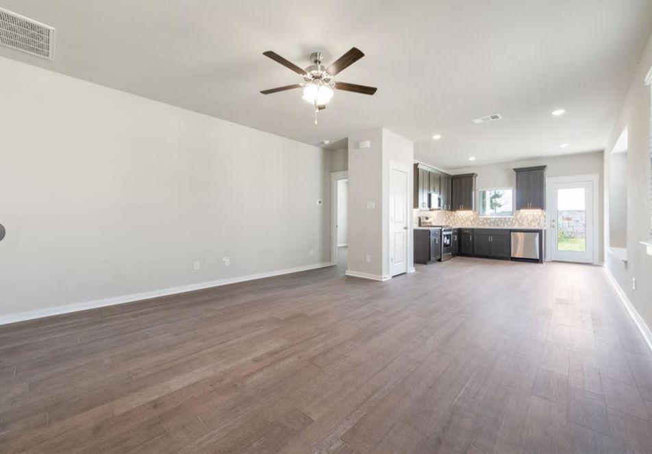 2221 Rocoso Trl, Leander, TX 78641