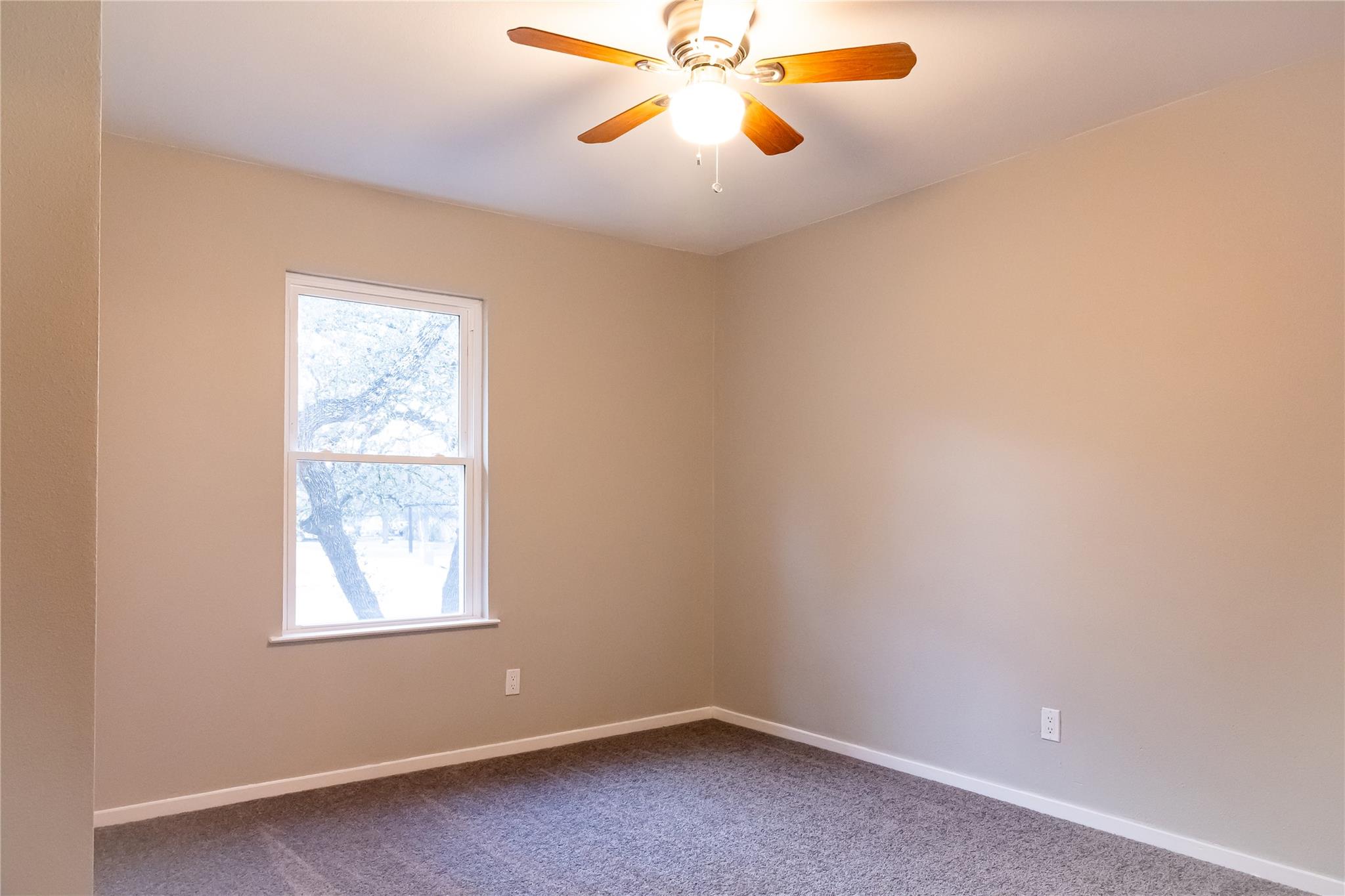 1900 Limerick Ln, Leander, TX 78641